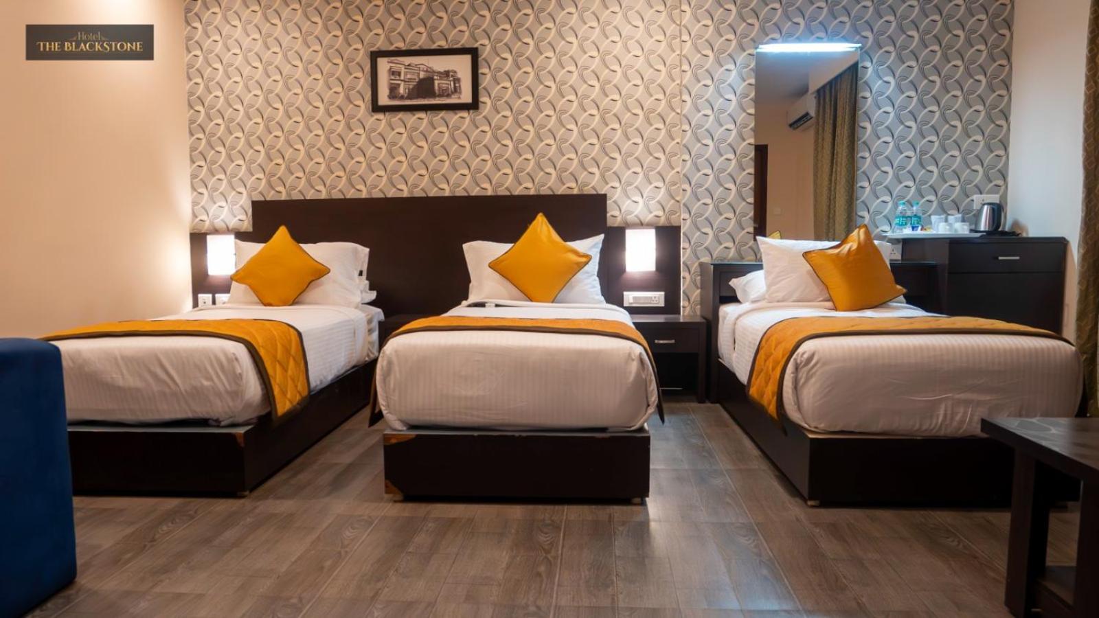 Superior Deluxe Double or Twin Room 