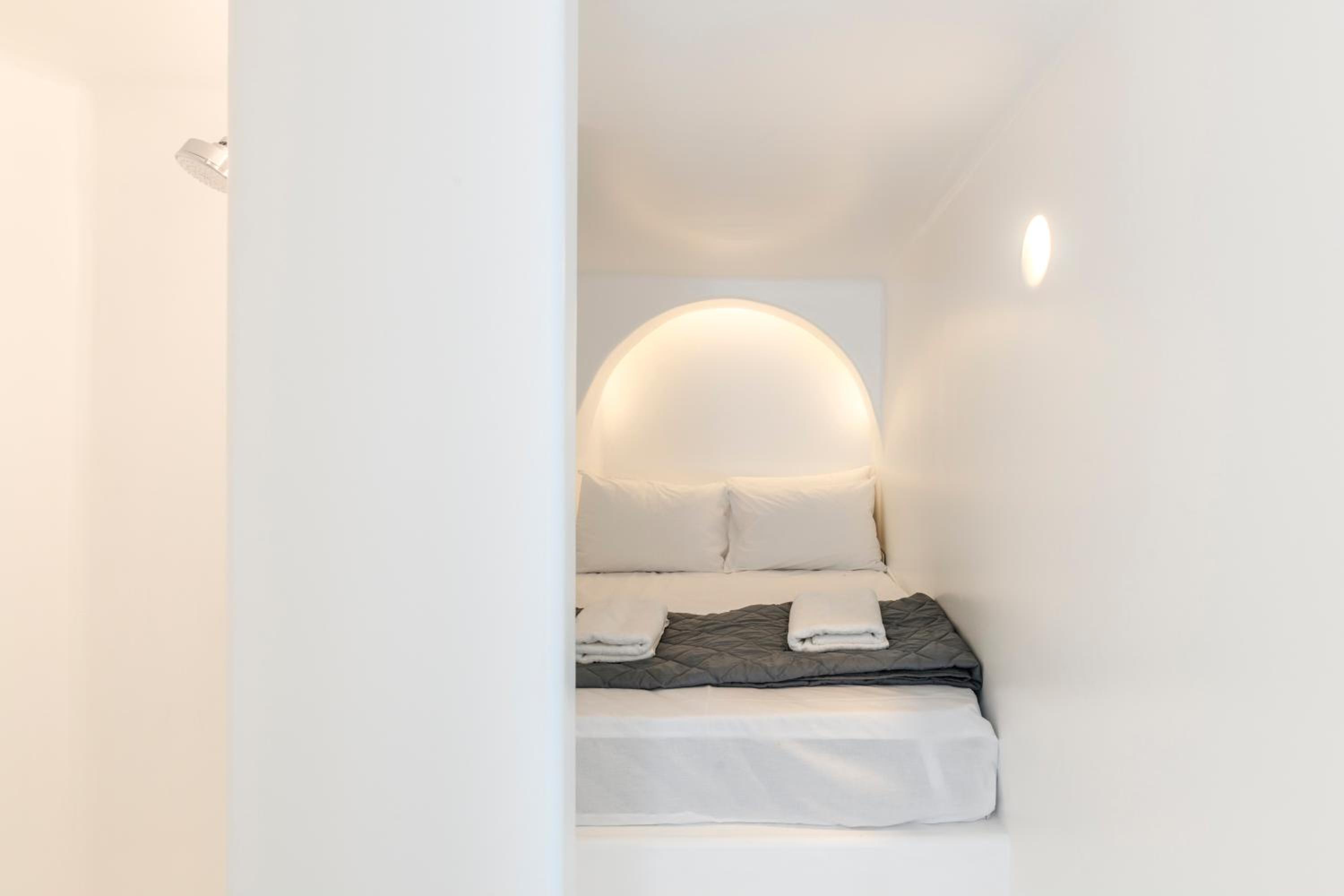 Small Double Room photo 3