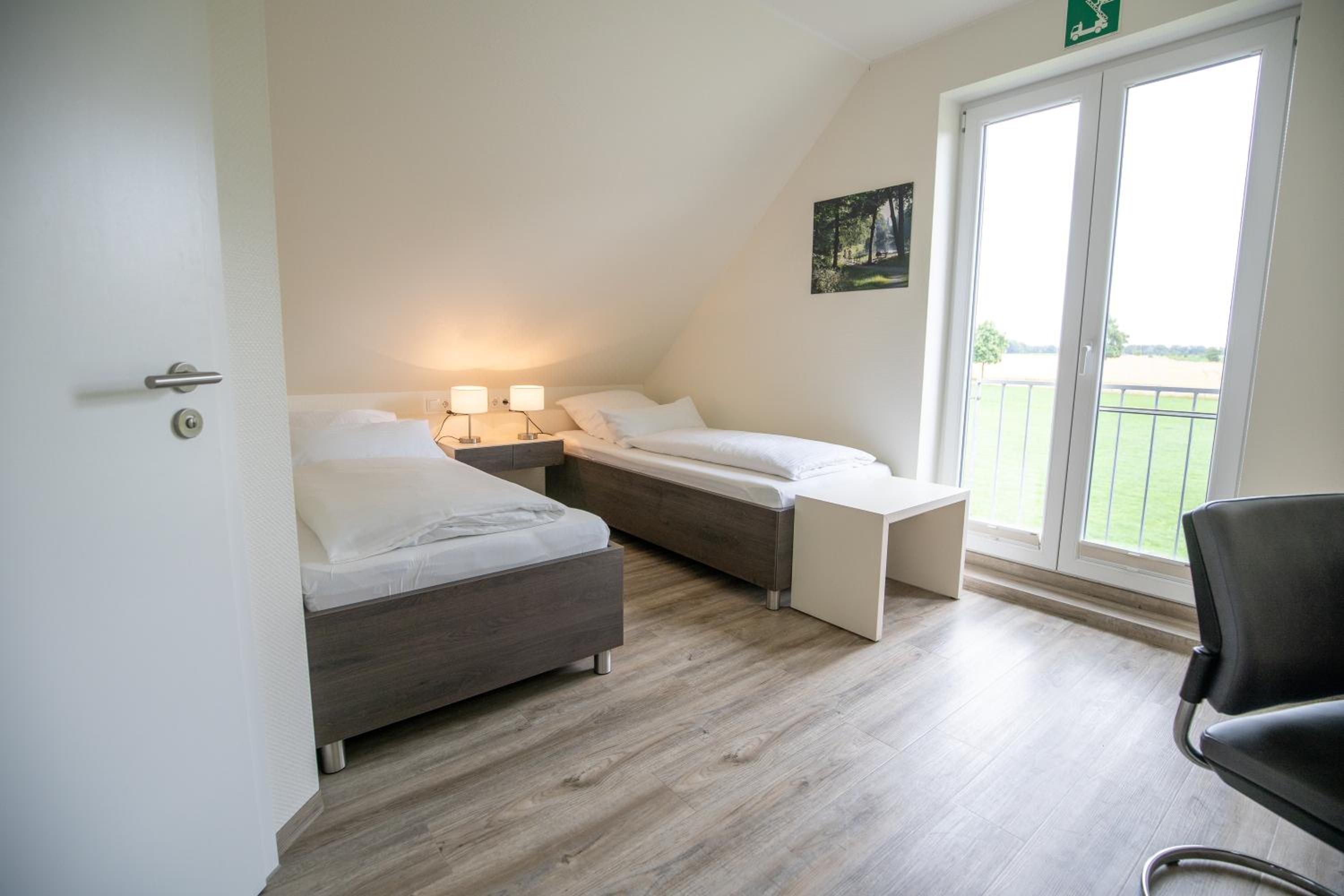 Twin Room - Photo 1