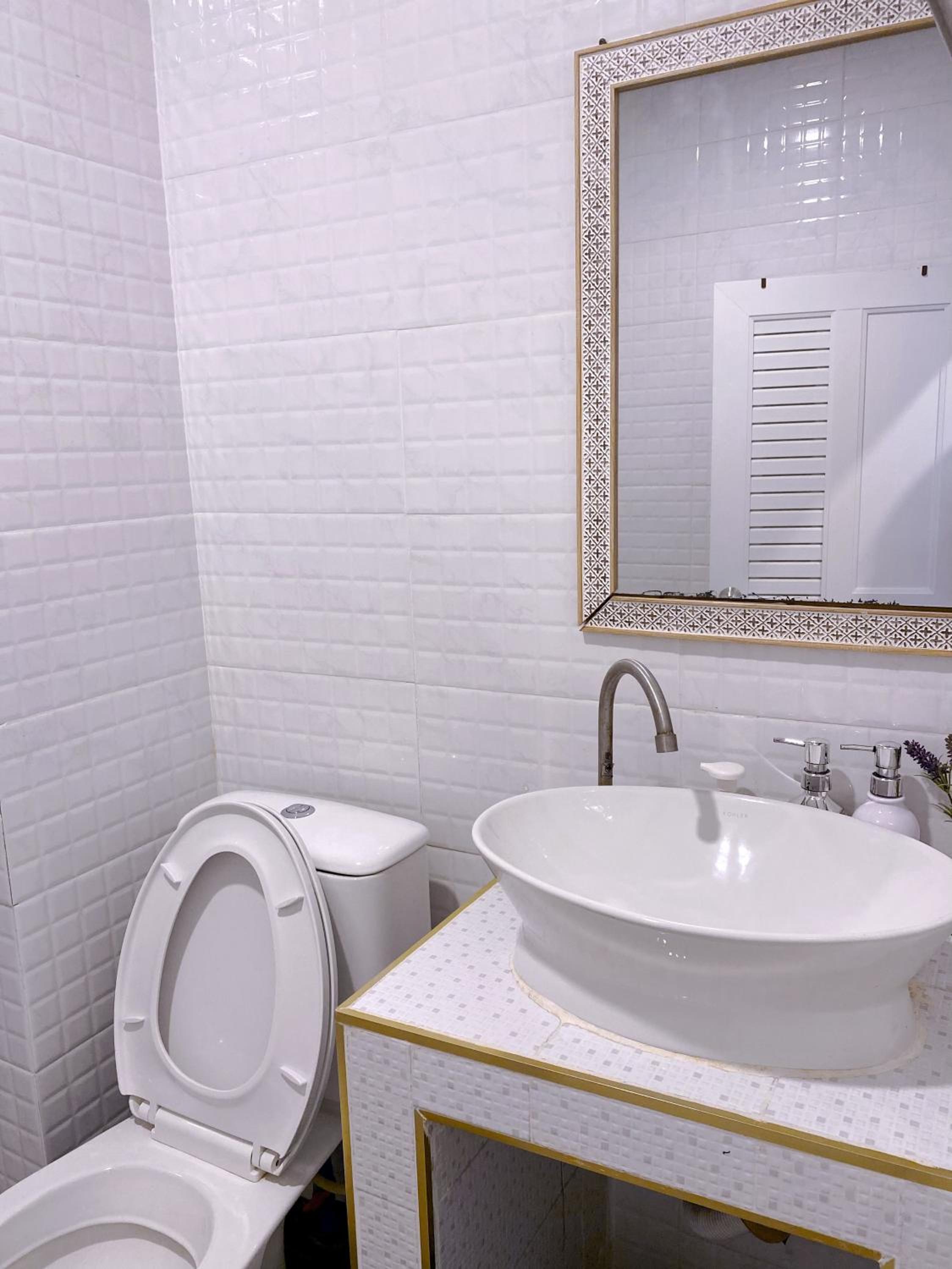 Triple Room with Bathroom - Photo 2