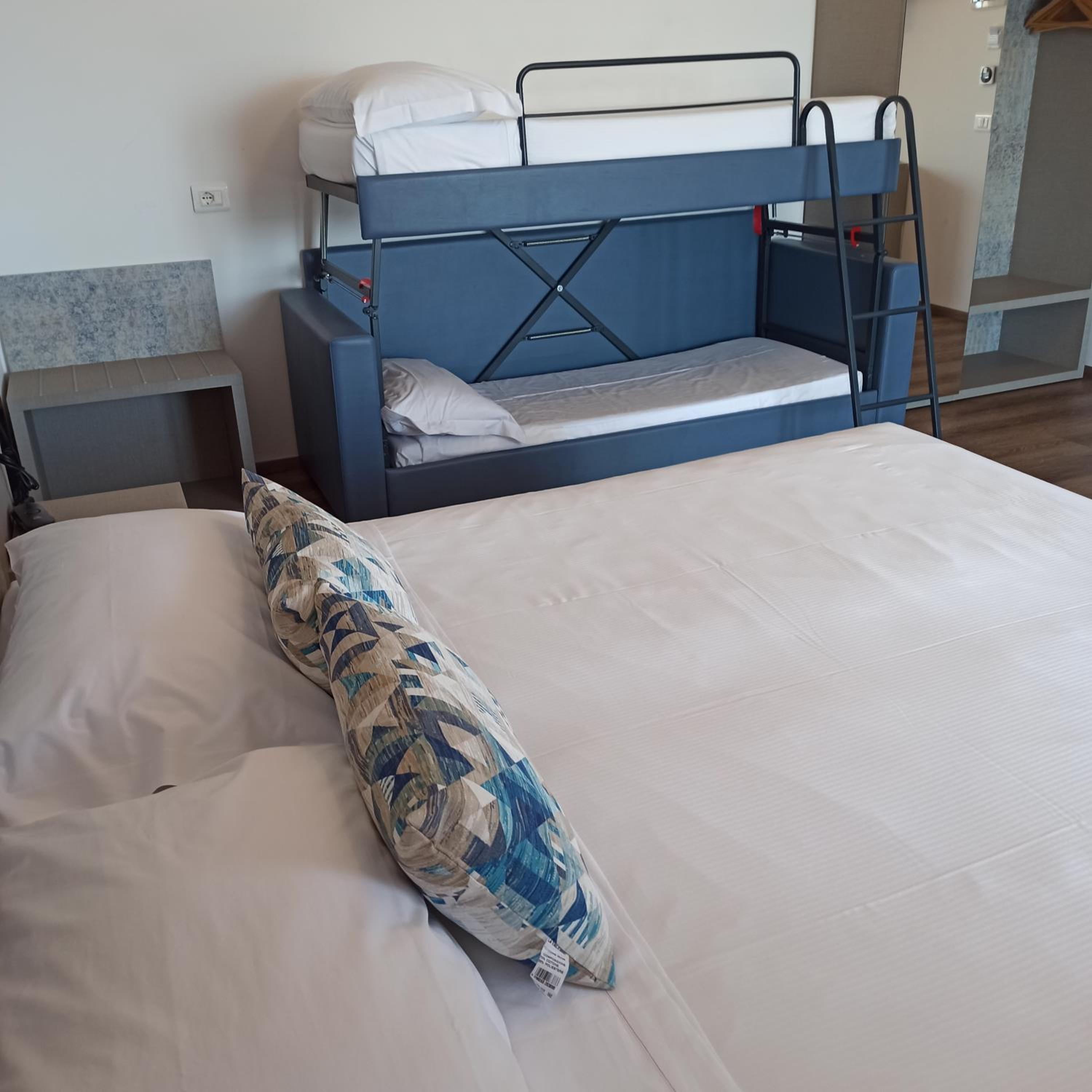 Quadruple Room photo 3