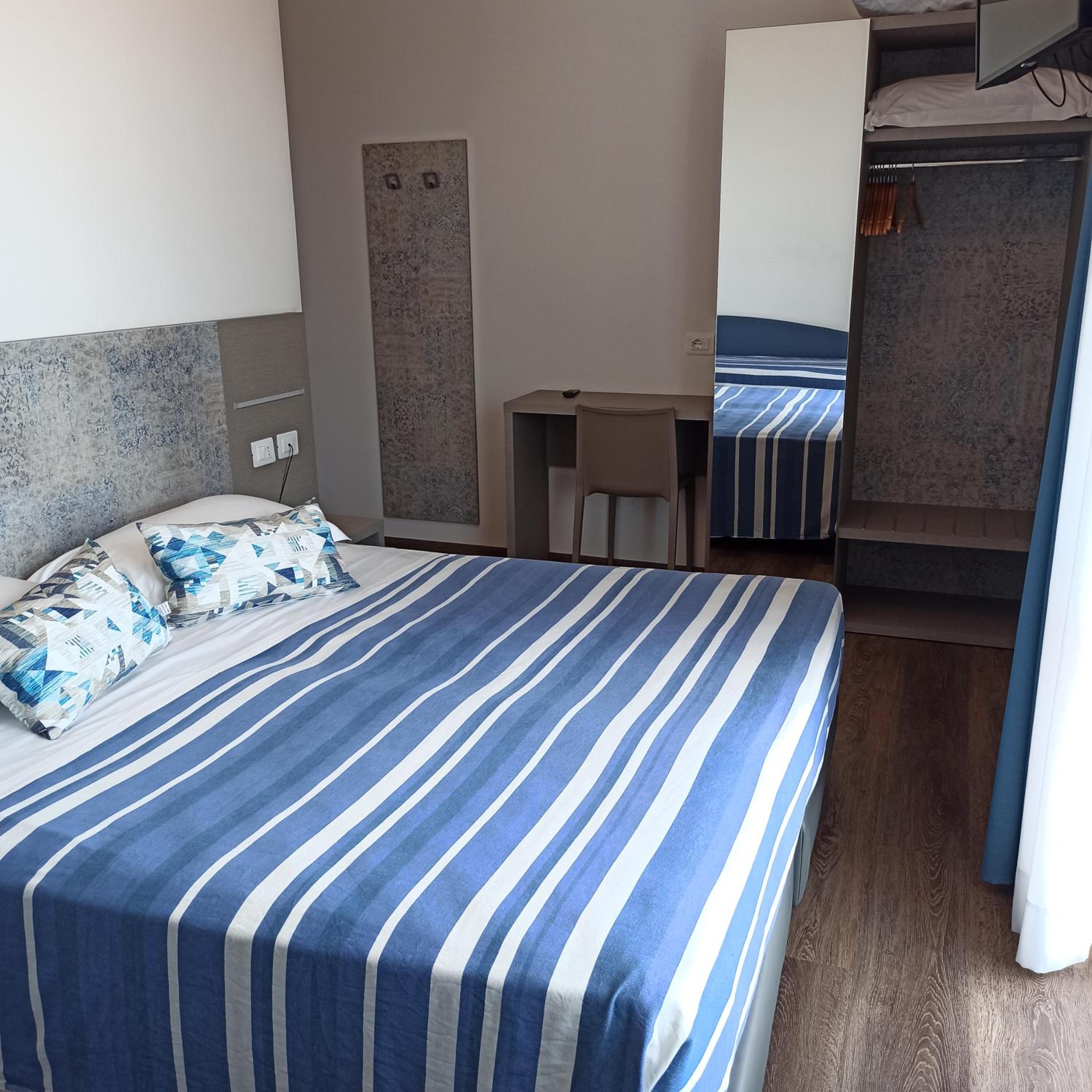 Triple Room photo 3