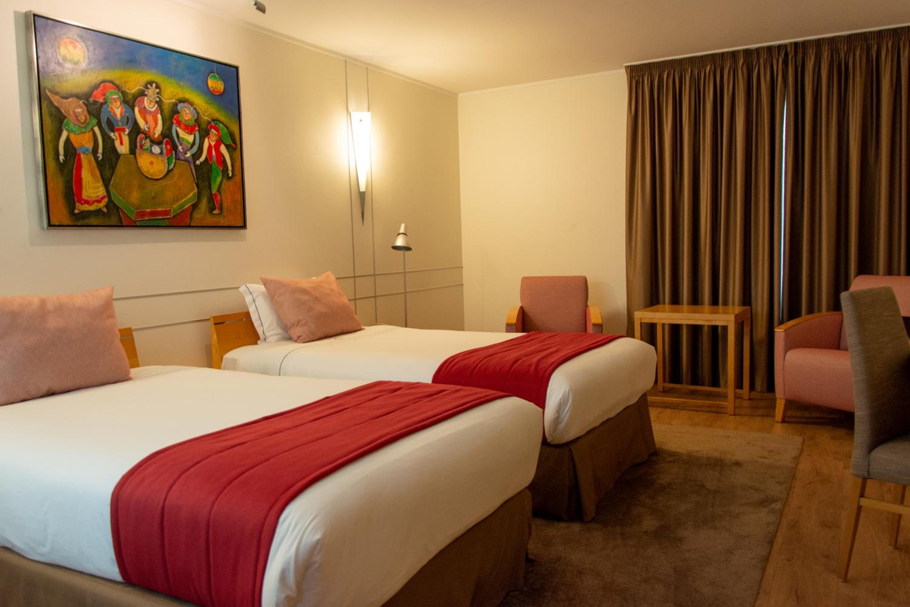 Standard Double or Twin Room - Photo 1