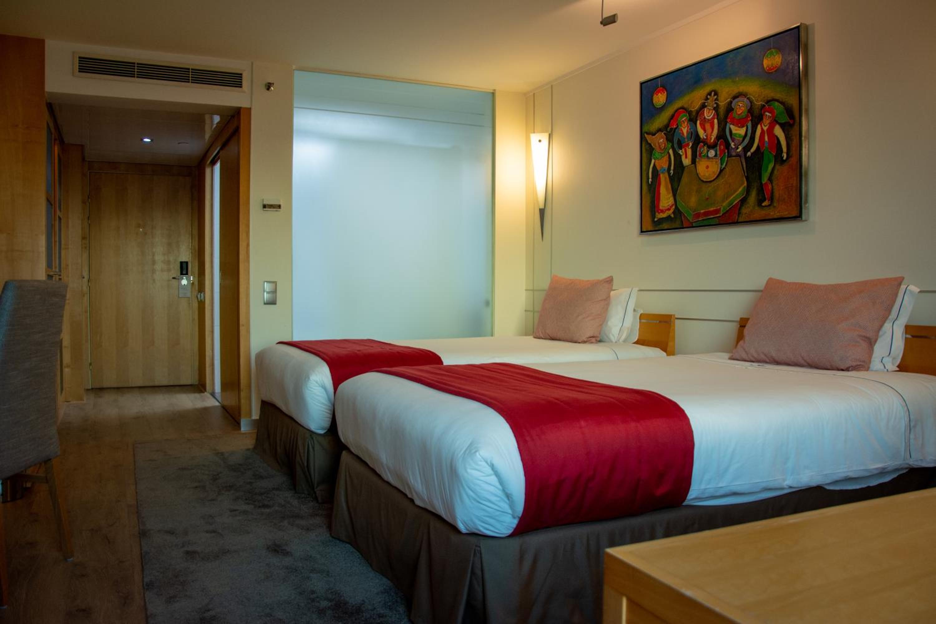 Standard Double or Twin Room - Photo 3