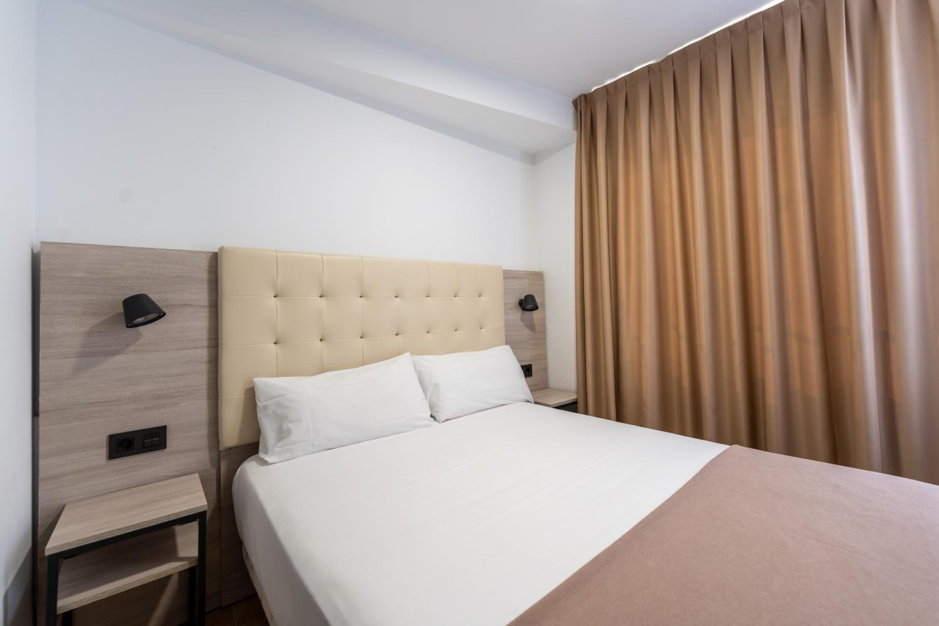 Habitación Doble o con Dos Camas para Uso Individual