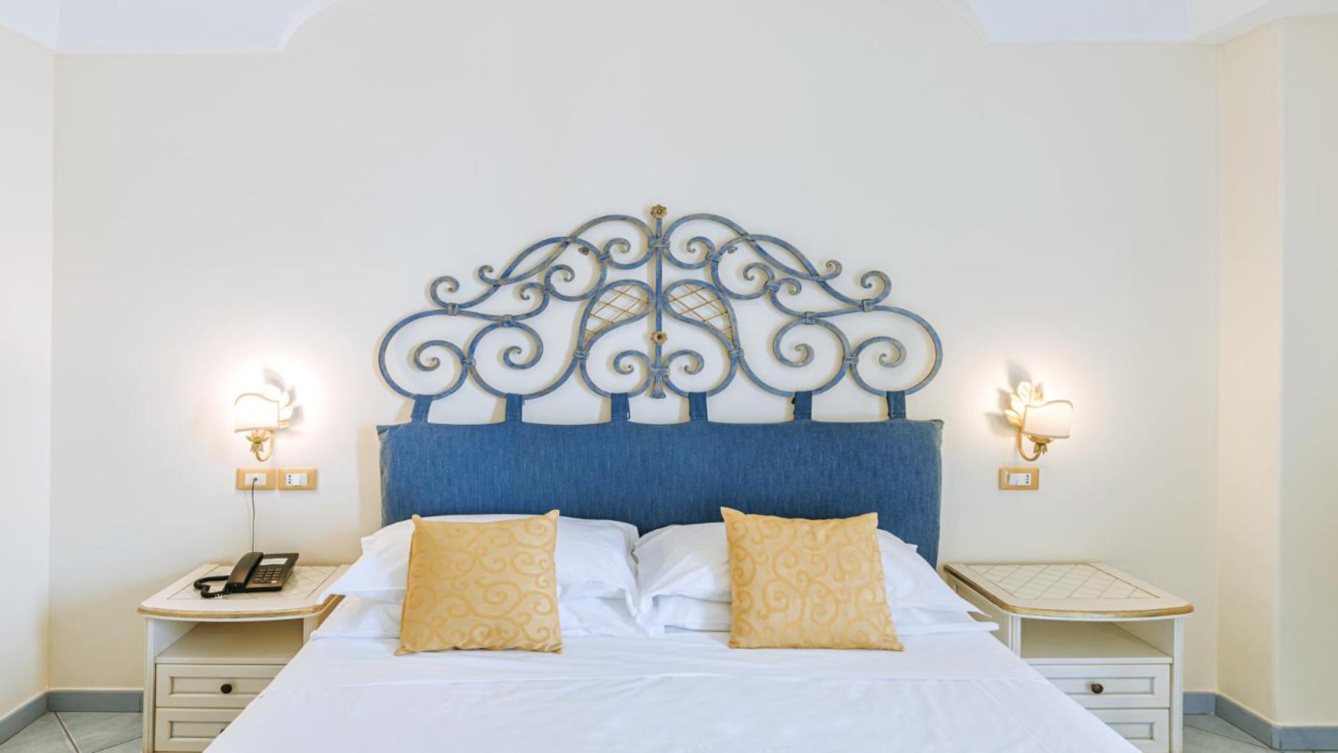 Standard Double Room - Photo 6