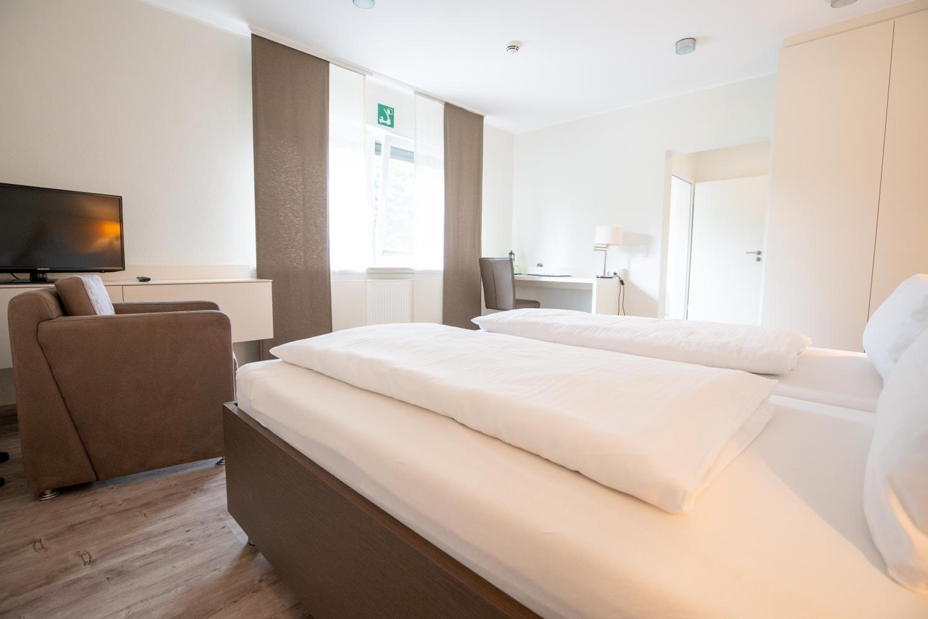 Double Room - Photo 1