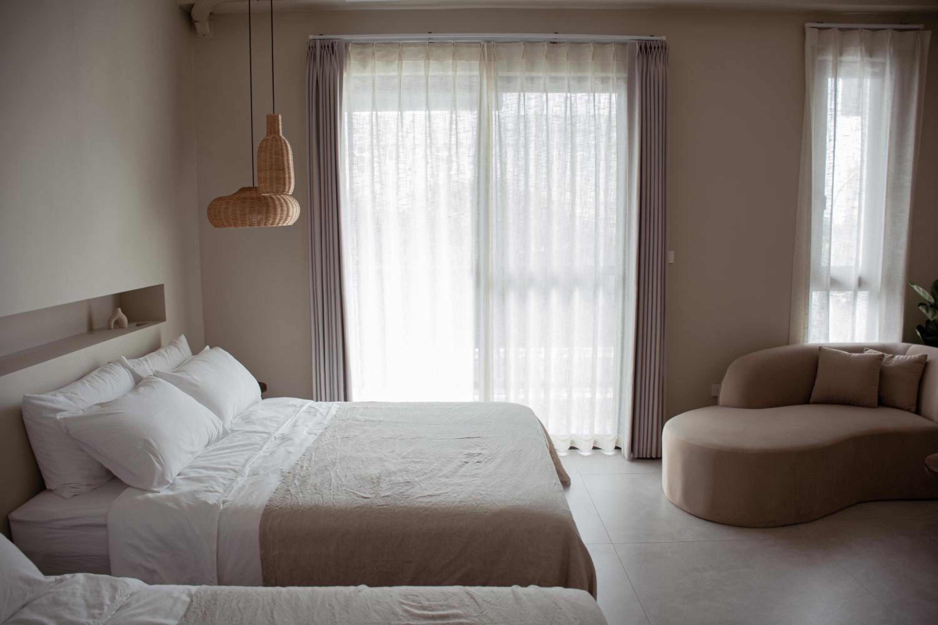 Deluxe Quadruple Room - Photo 3