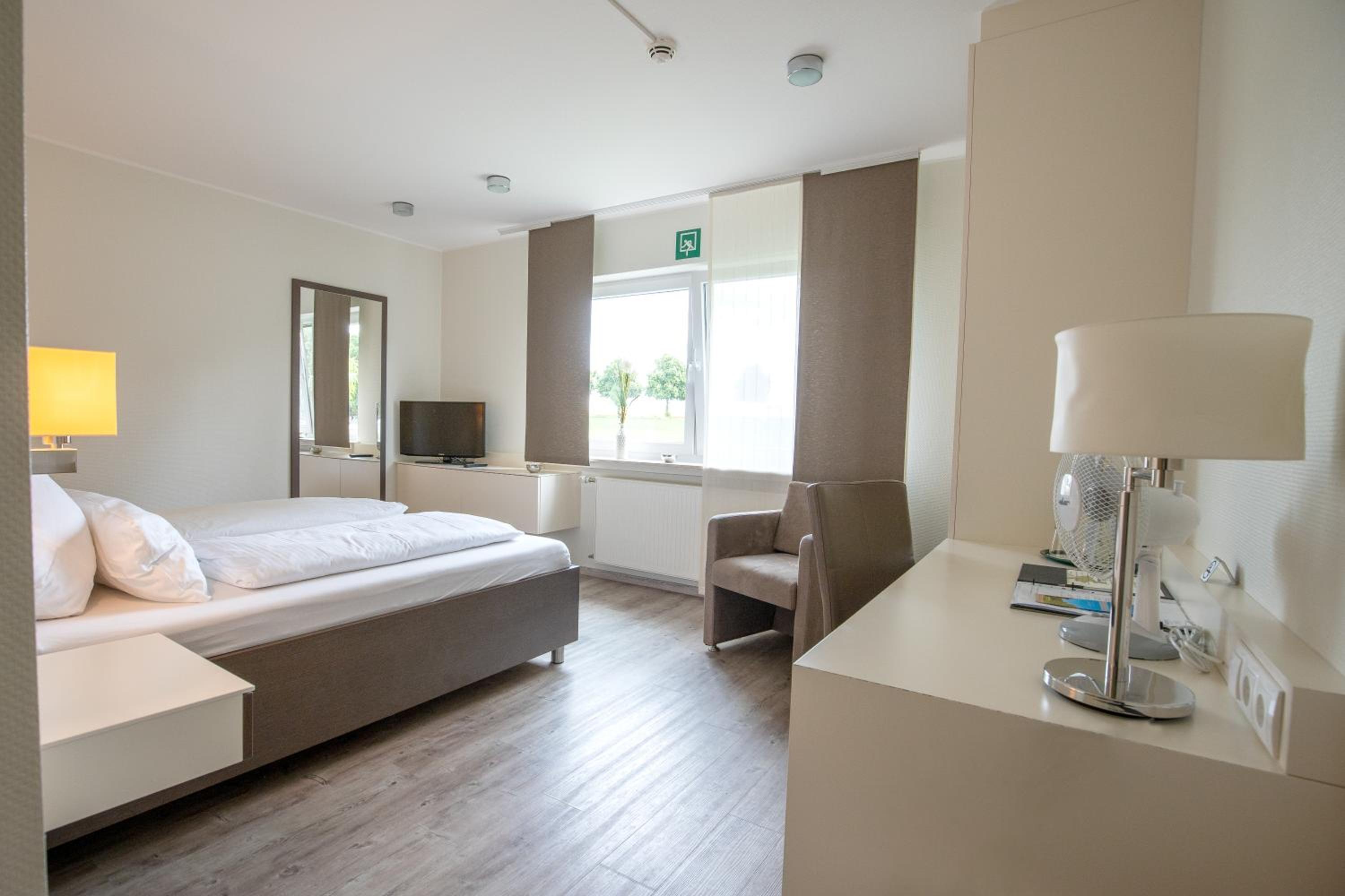 Double Room - Photo 9