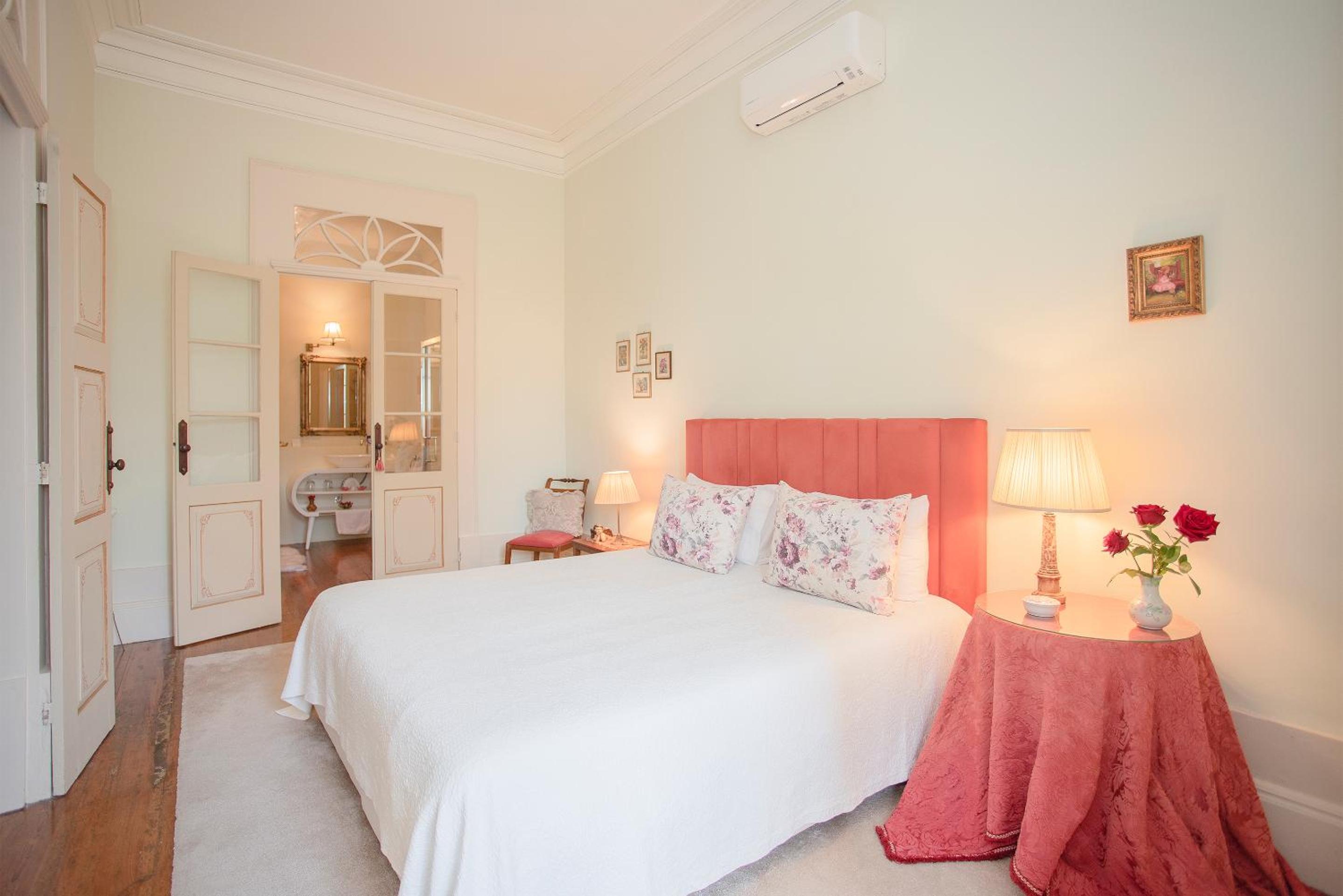 Suite with Garden View
