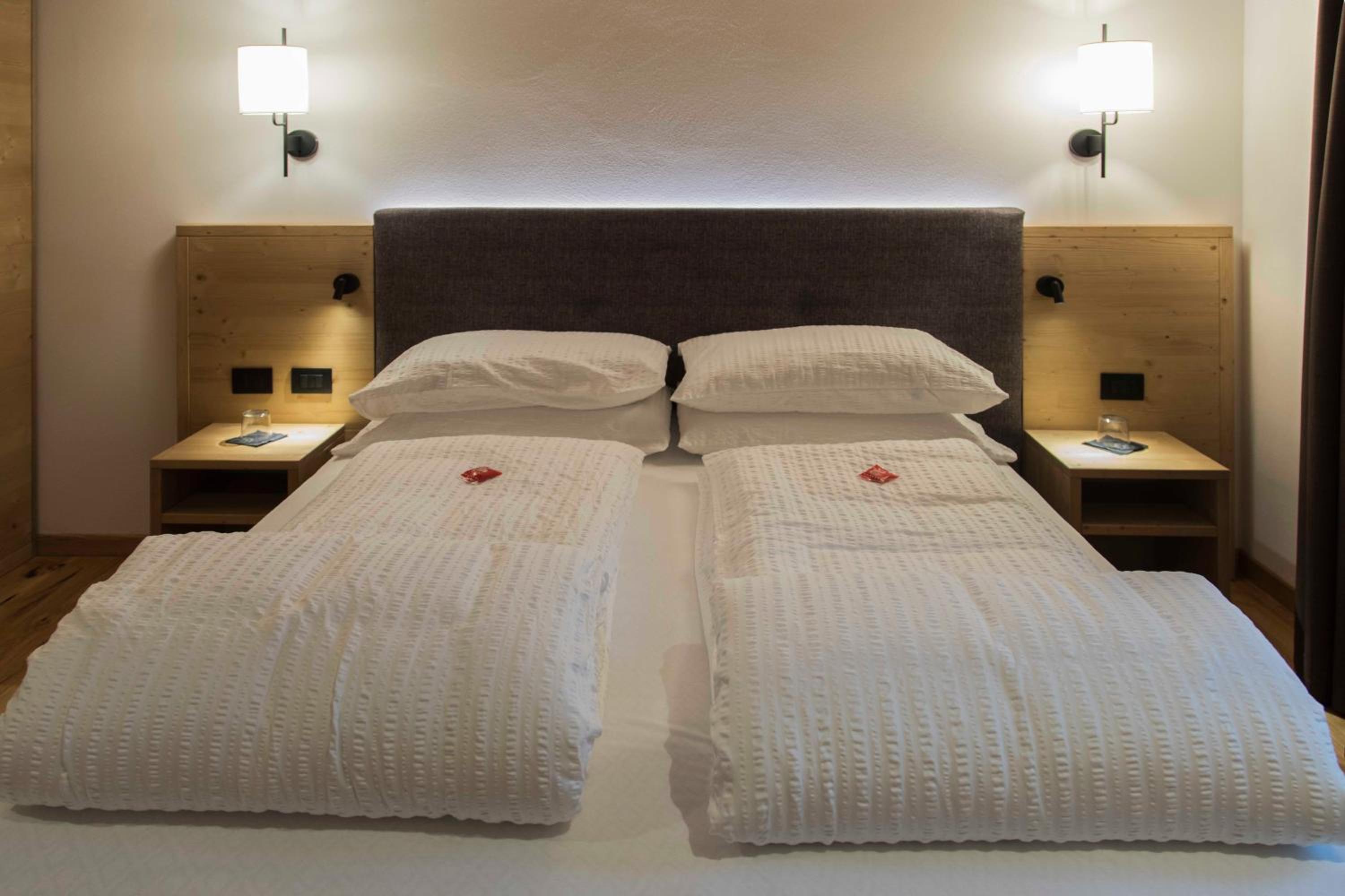 Double or Twin Room photo 2