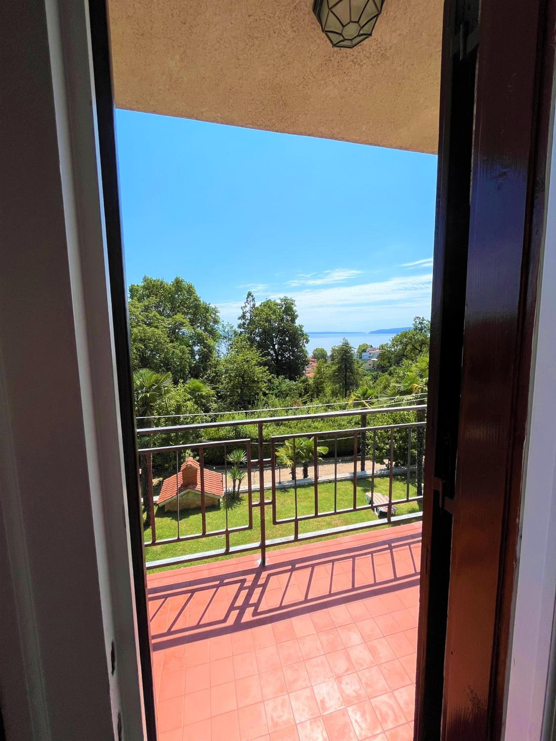Double Room - Photo 20