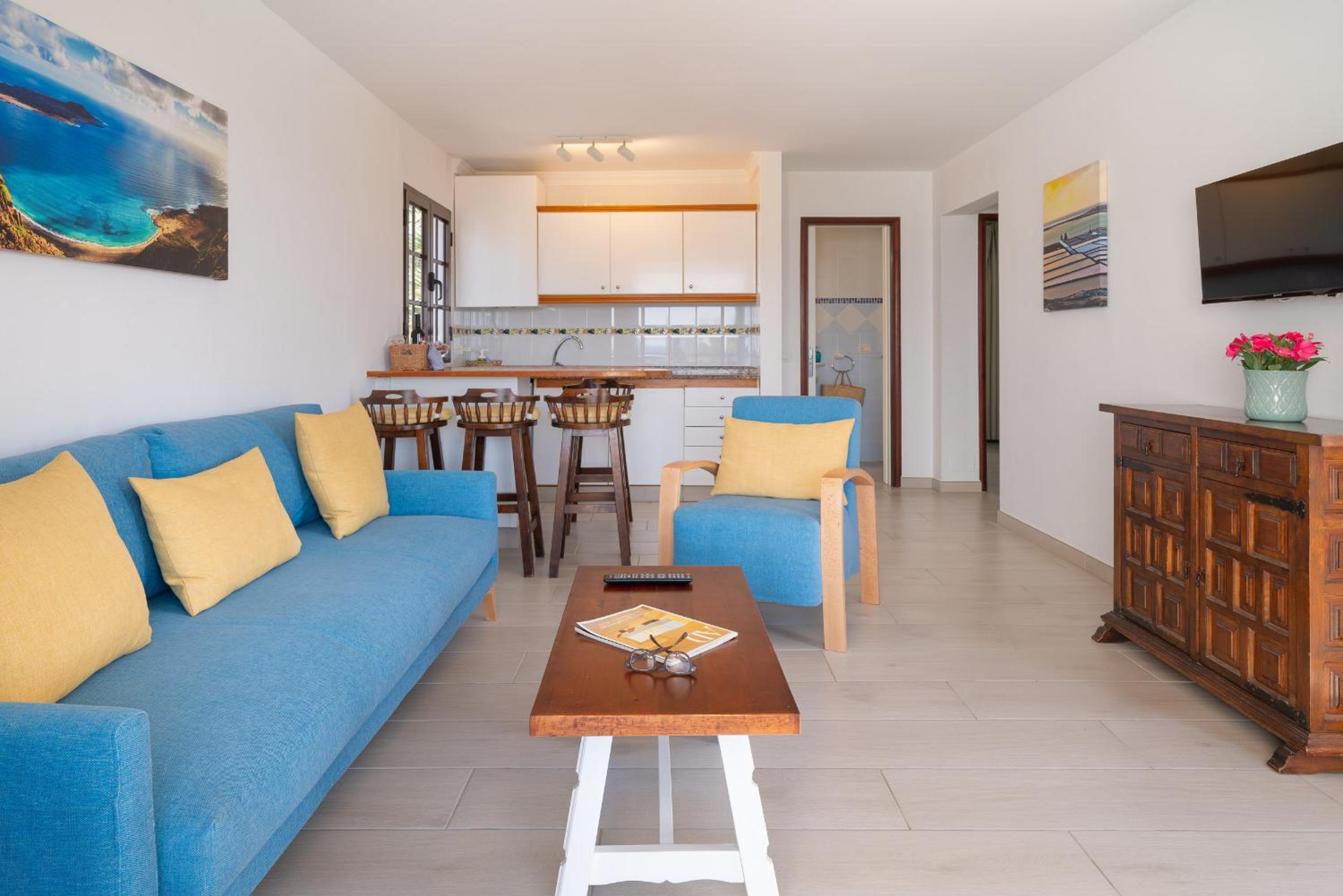 Apartment with Sea View photo 3