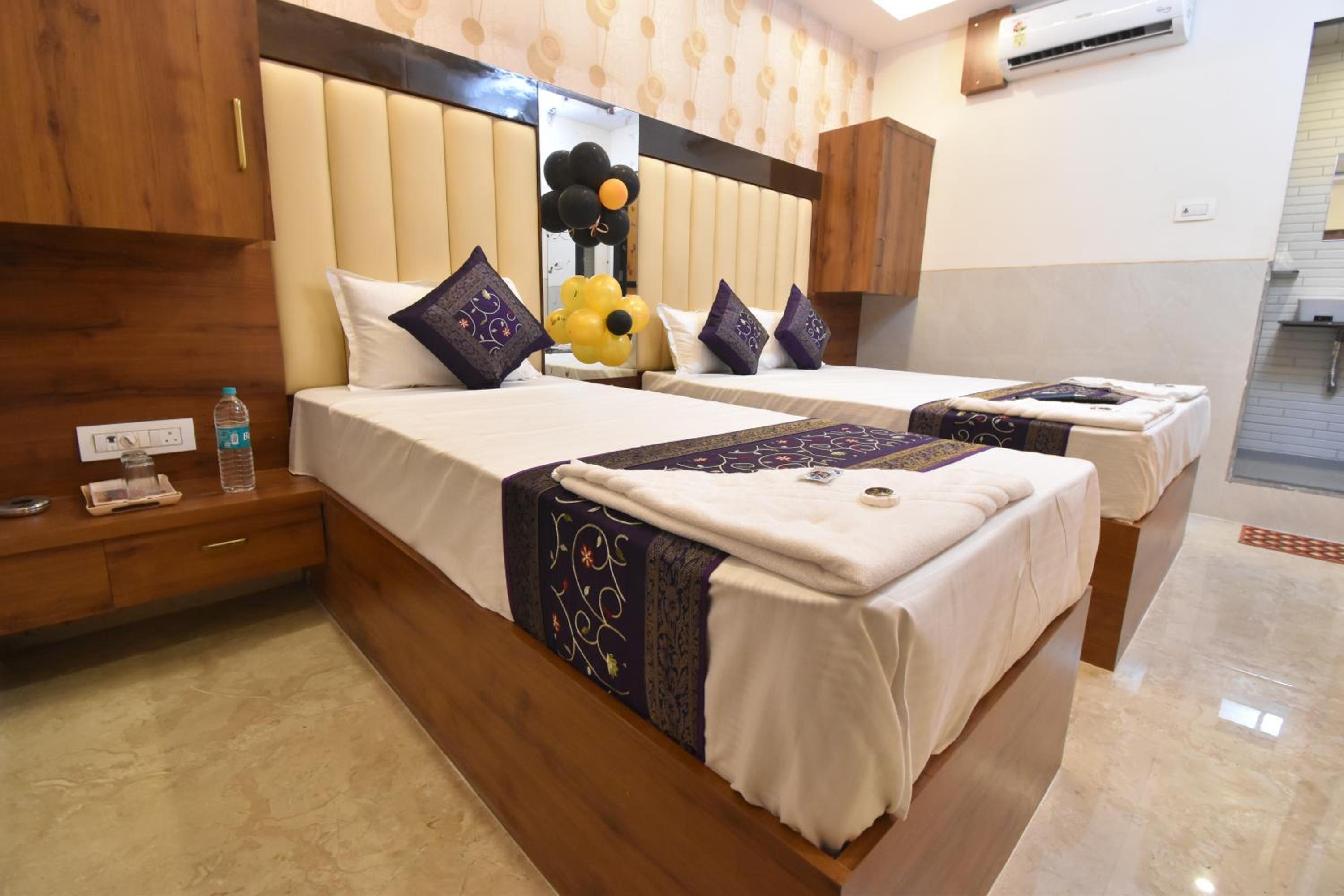 Deluxe Triple Room - Photo 5