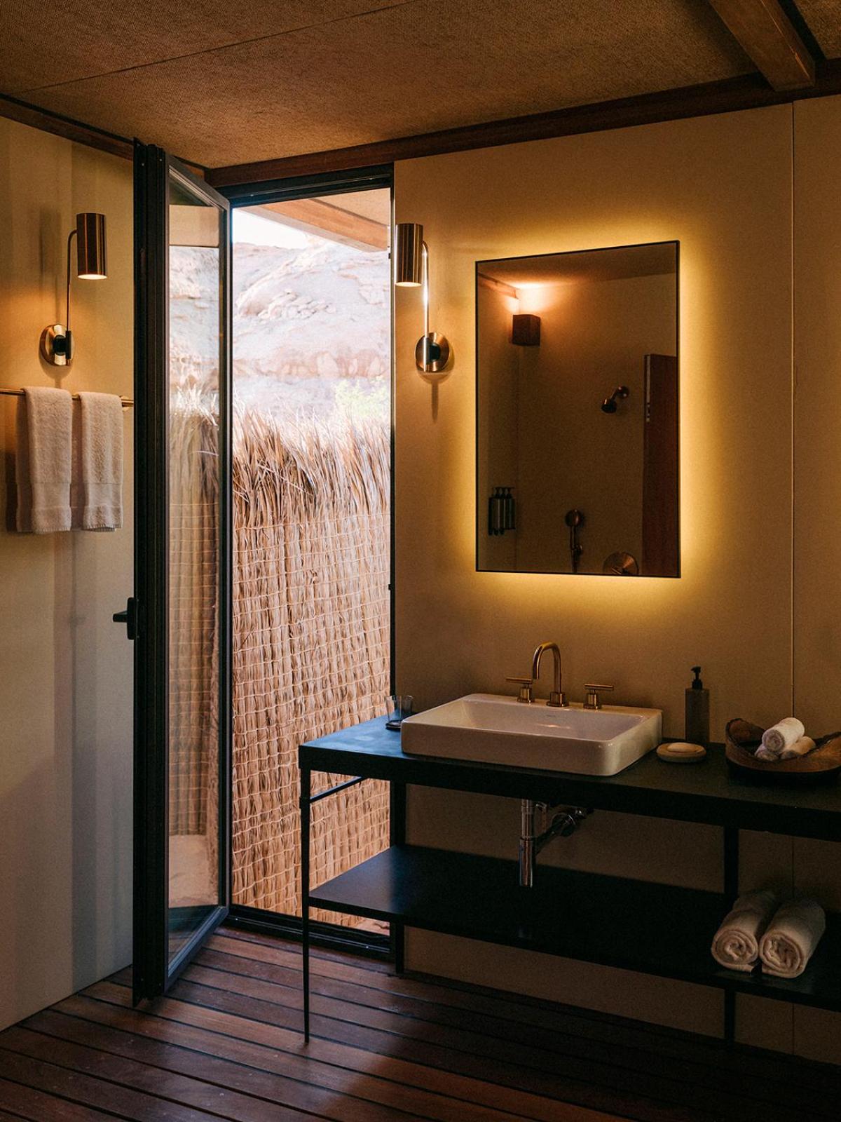 Canyon Villa - Photo 4