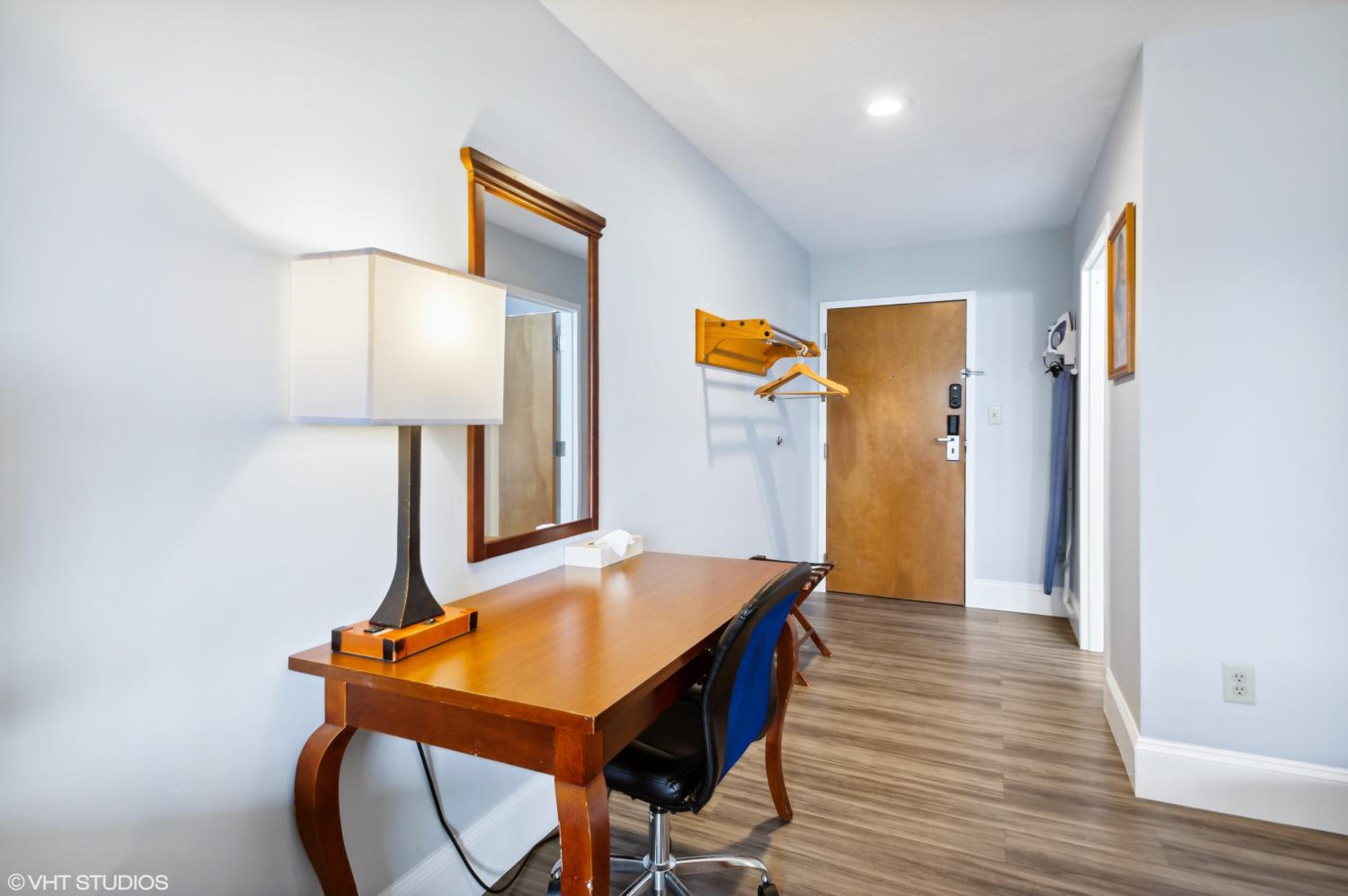 King Room with Spa Bath photo 2