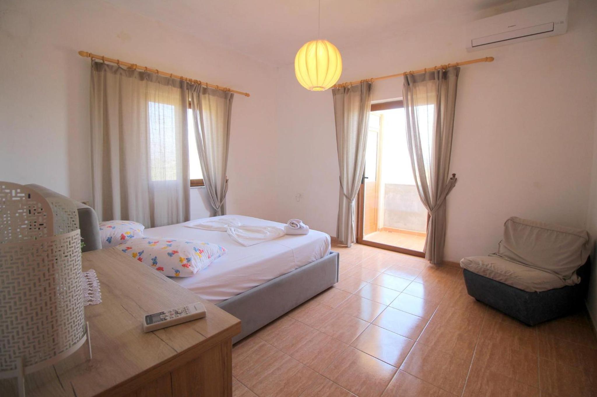 One-Bedroom Villa