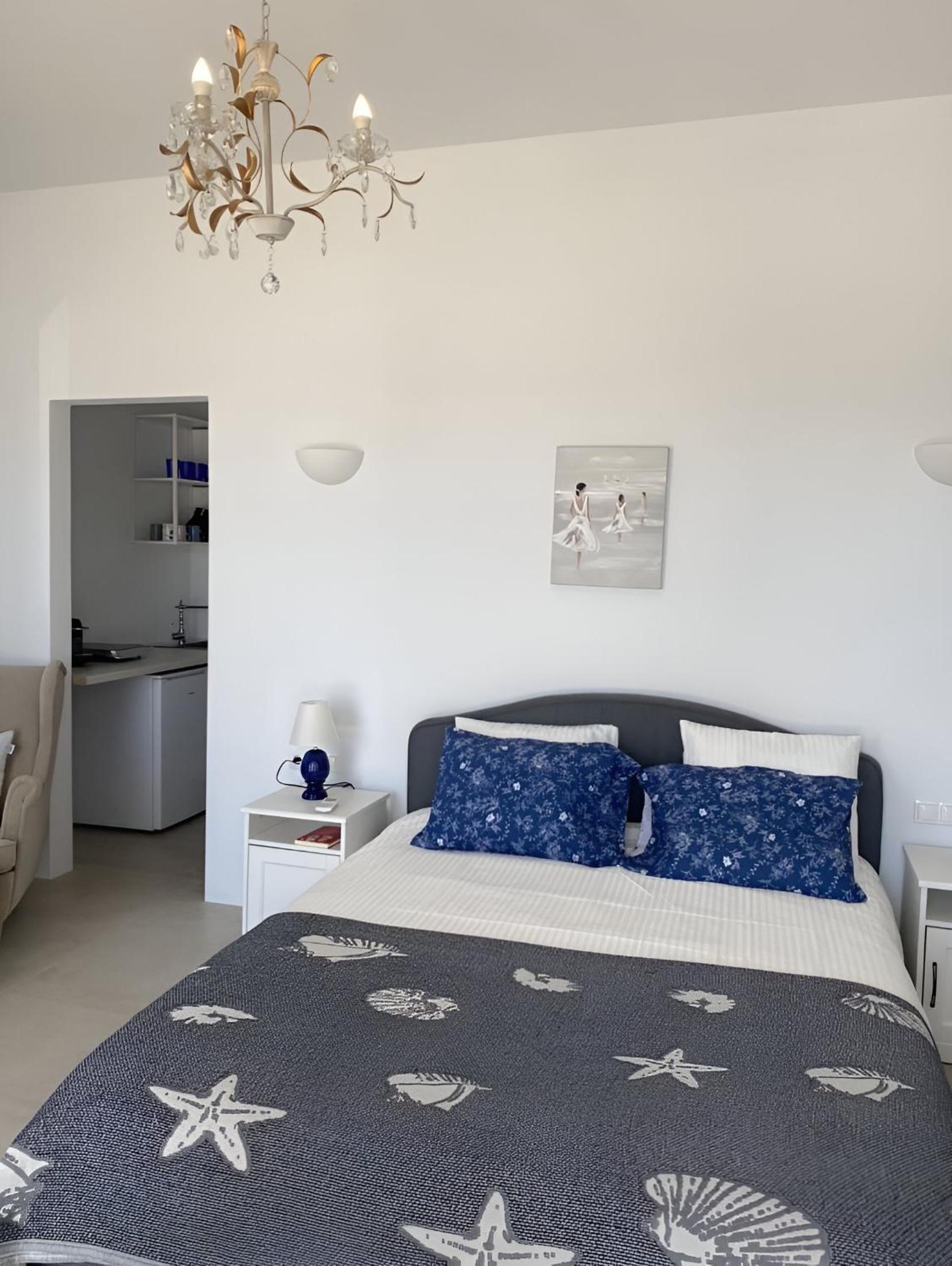 Double or Twin Room photo 3