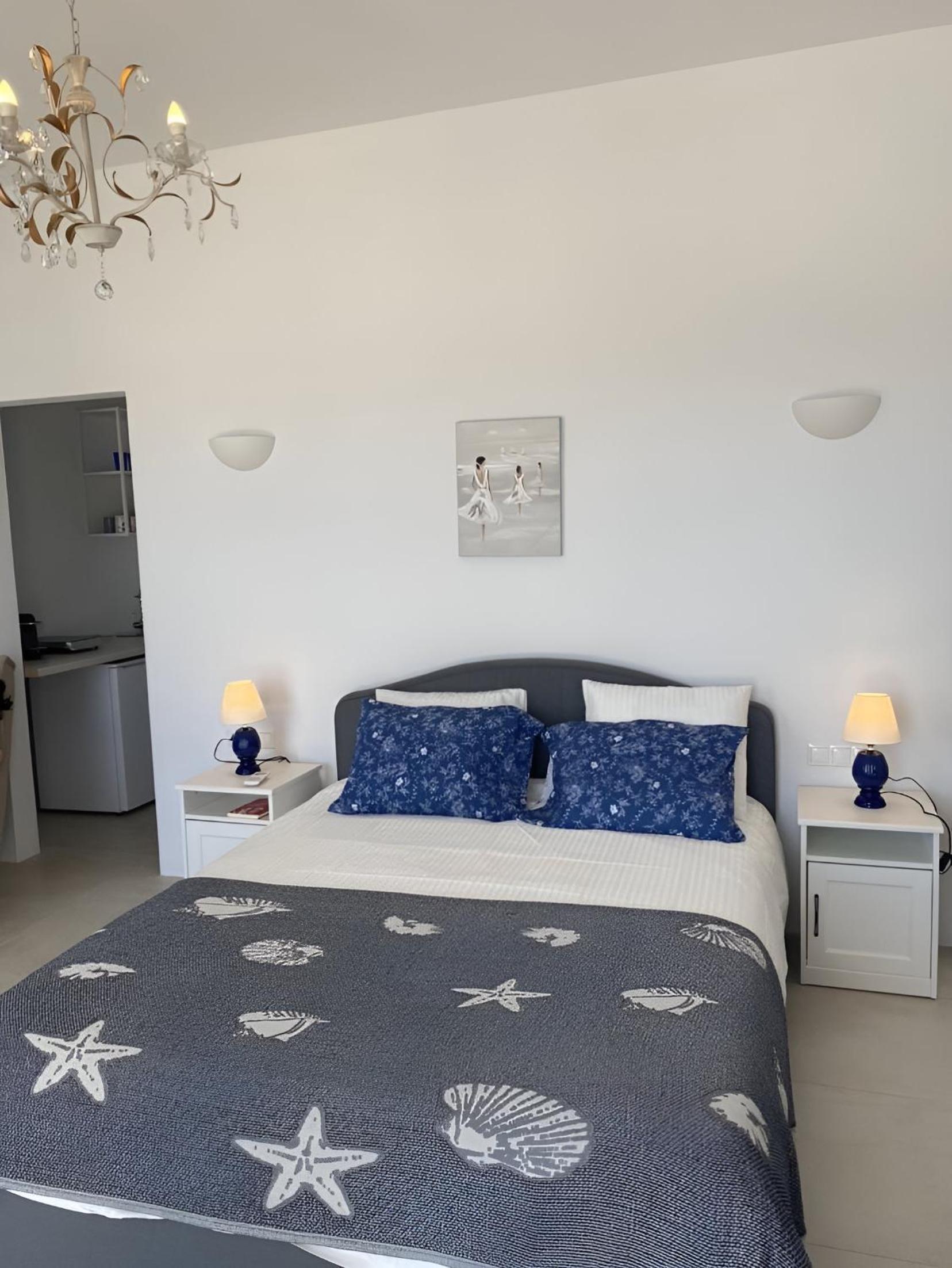 Double or Twin Room photo 2