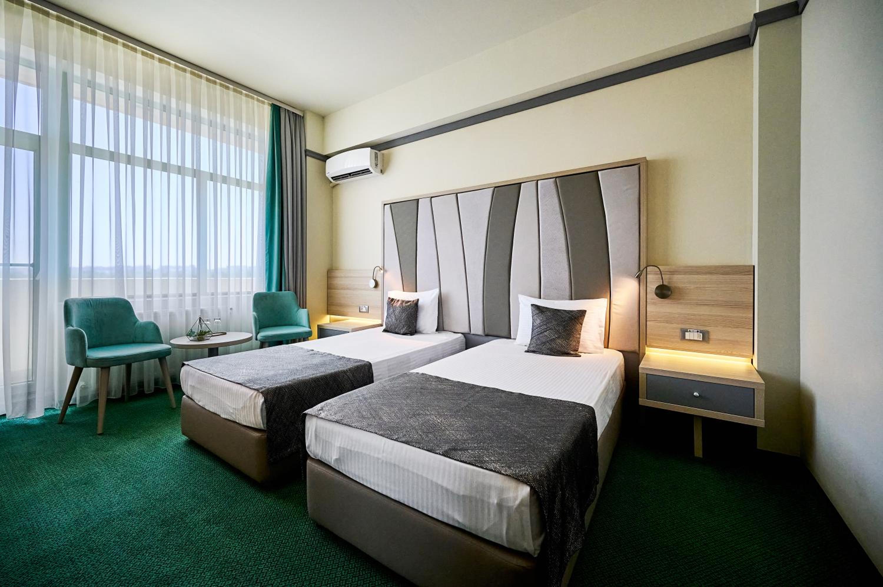 Twin Room with City View