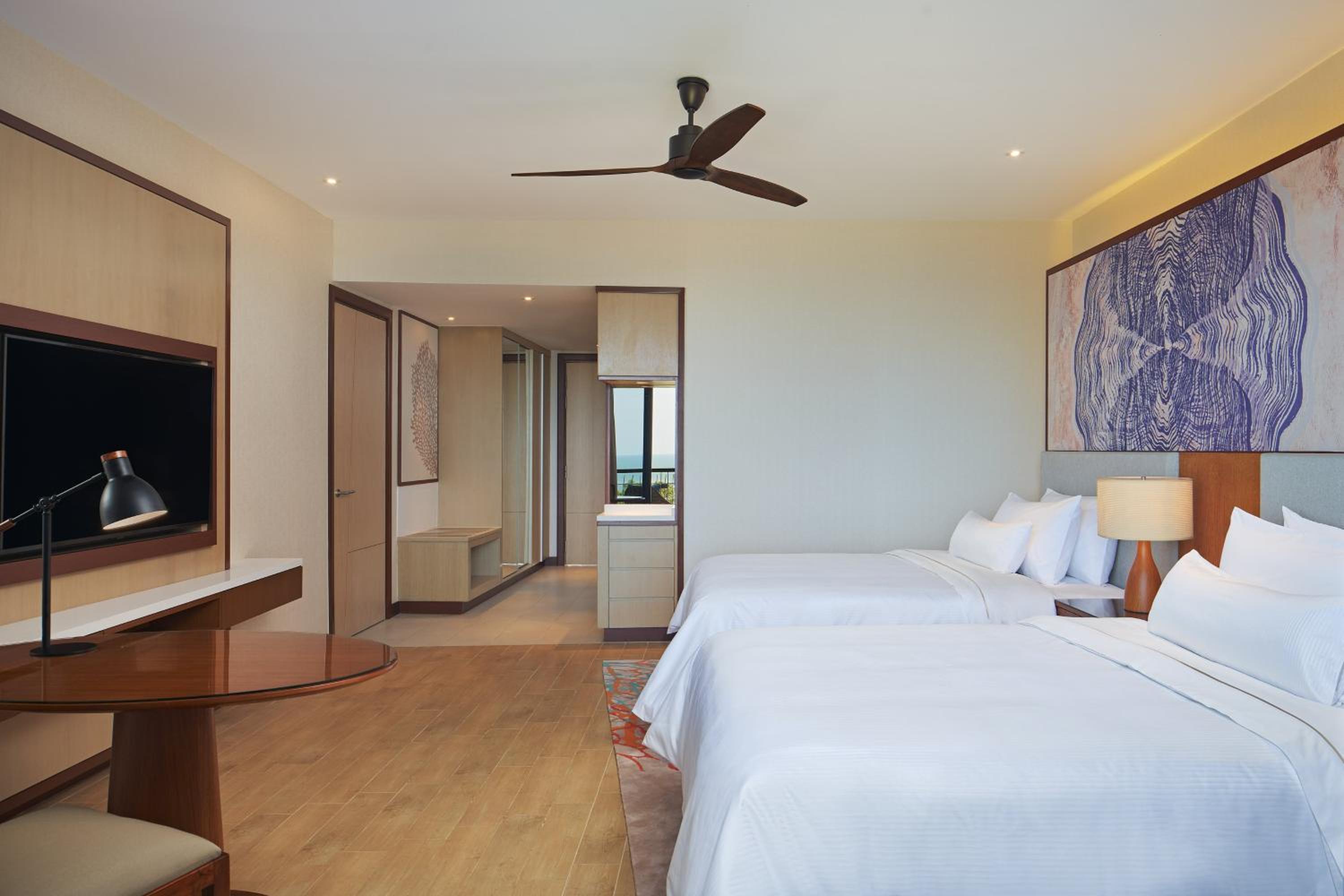 2 Queen Beds, Garden Terrace, Guest Room photo 2