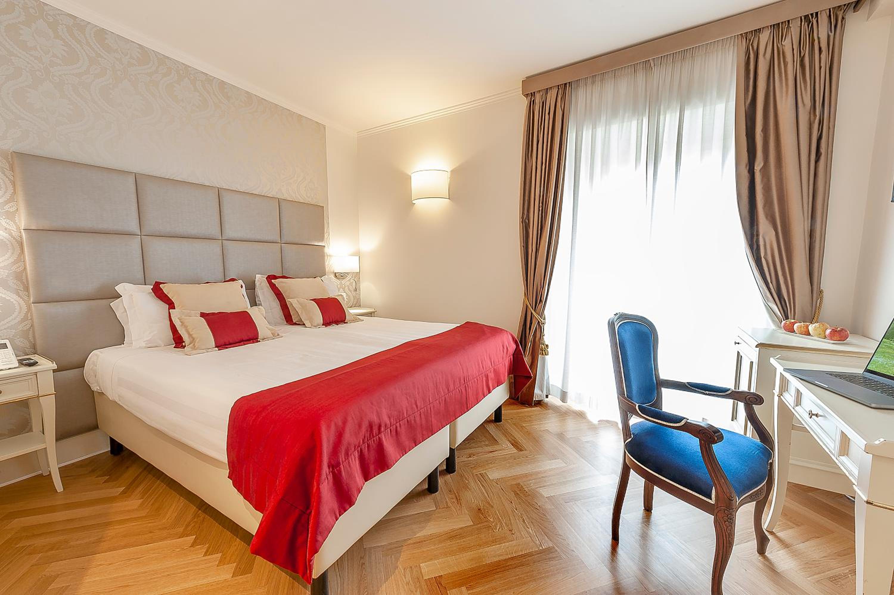 Standard Double or Twin Room photo 1