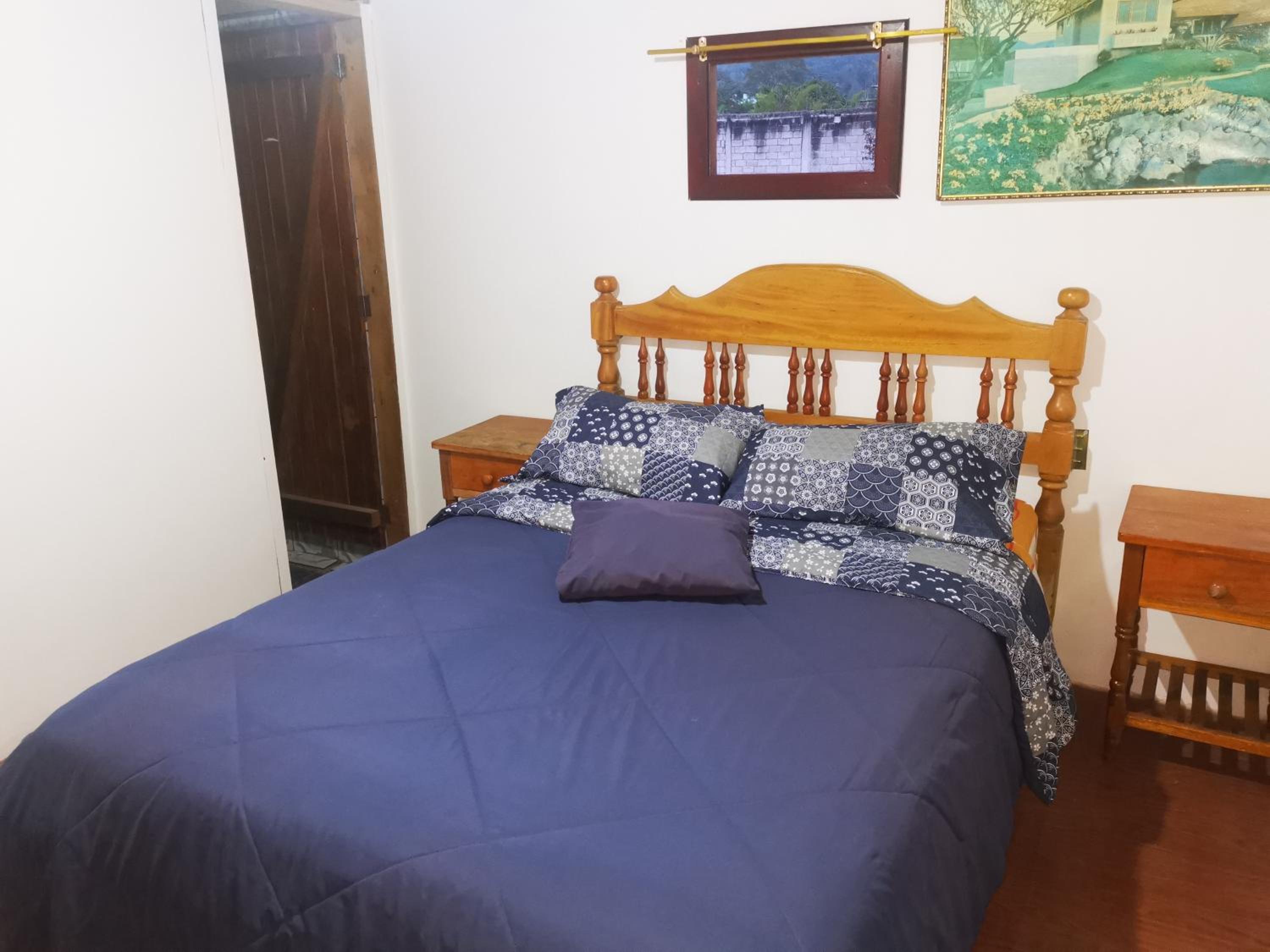 Double Room with Private Bathroom photo 2