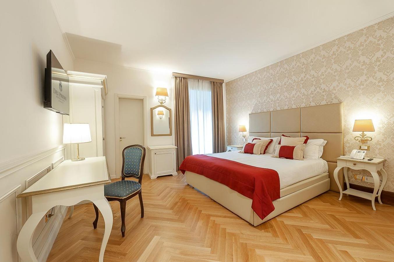 Deluxe Room - Photo 3