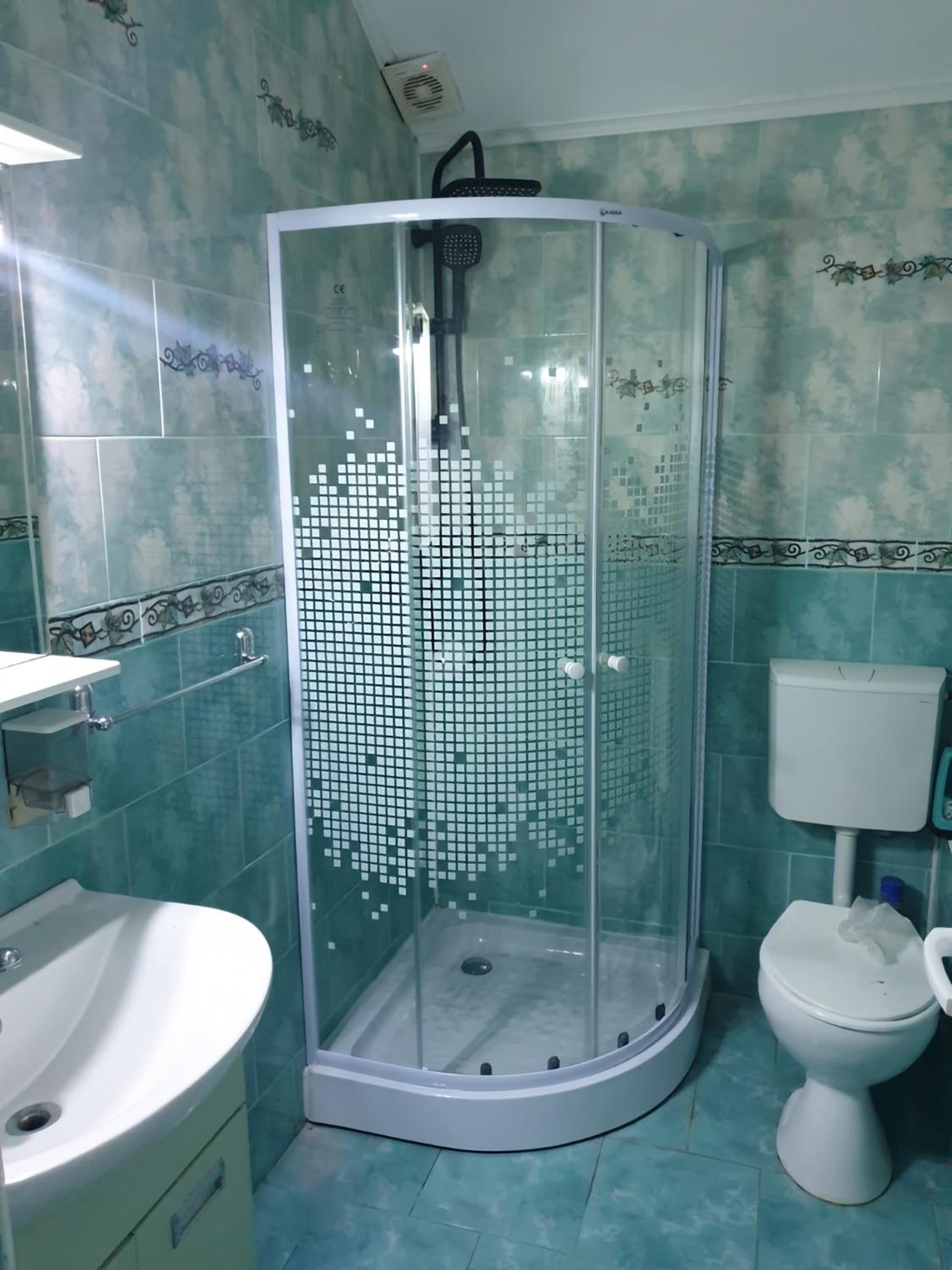 Double Room with Private Bathroom photo 3