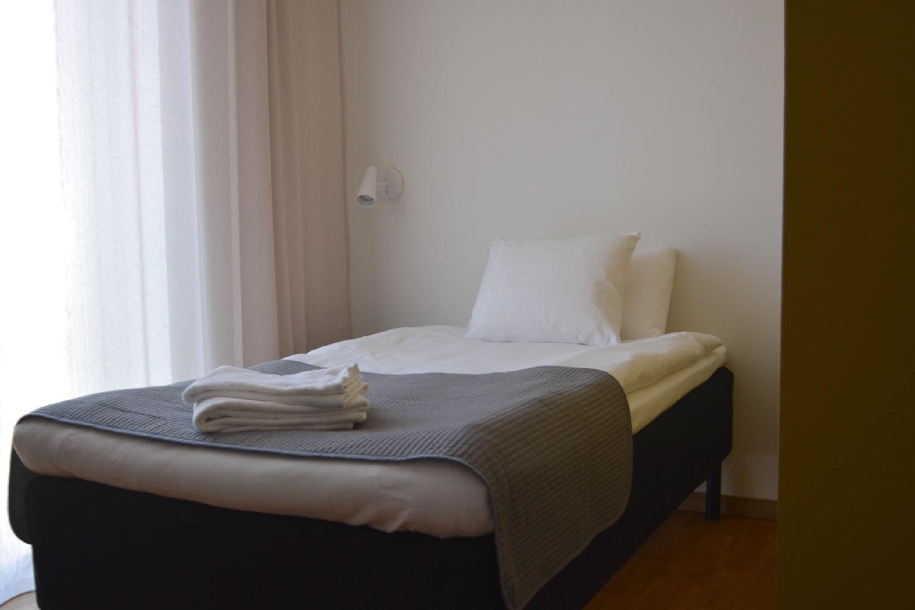Single Room photo 2