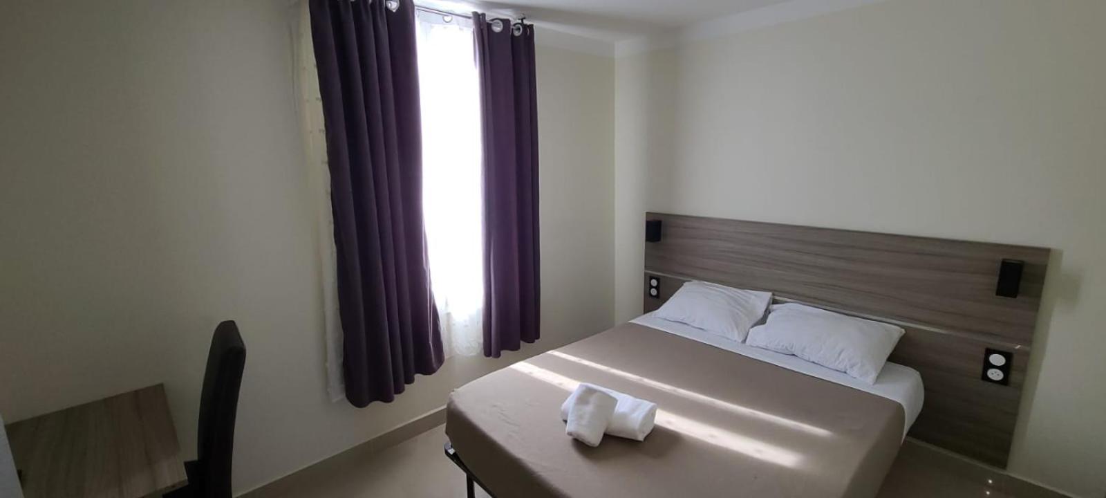 Budget Double Room 5th Floor