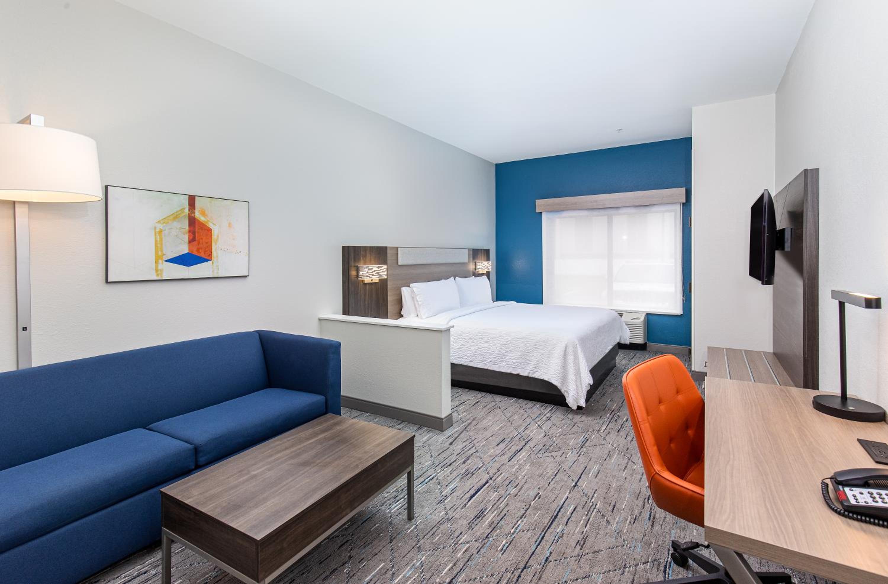 Standard King Room - Photo 1