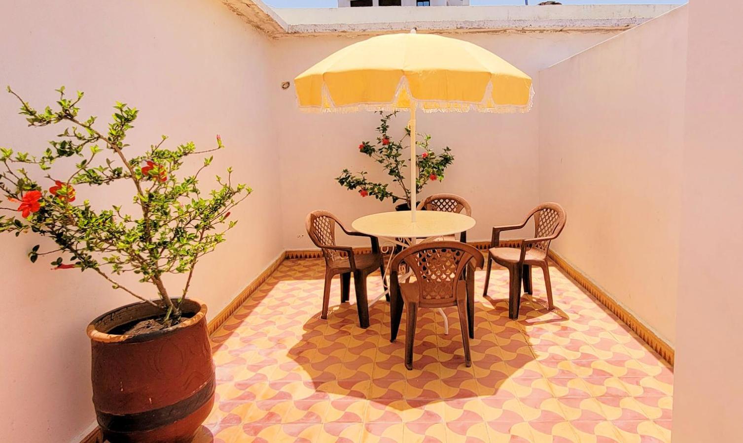 Studio with Sea View - Photo 11