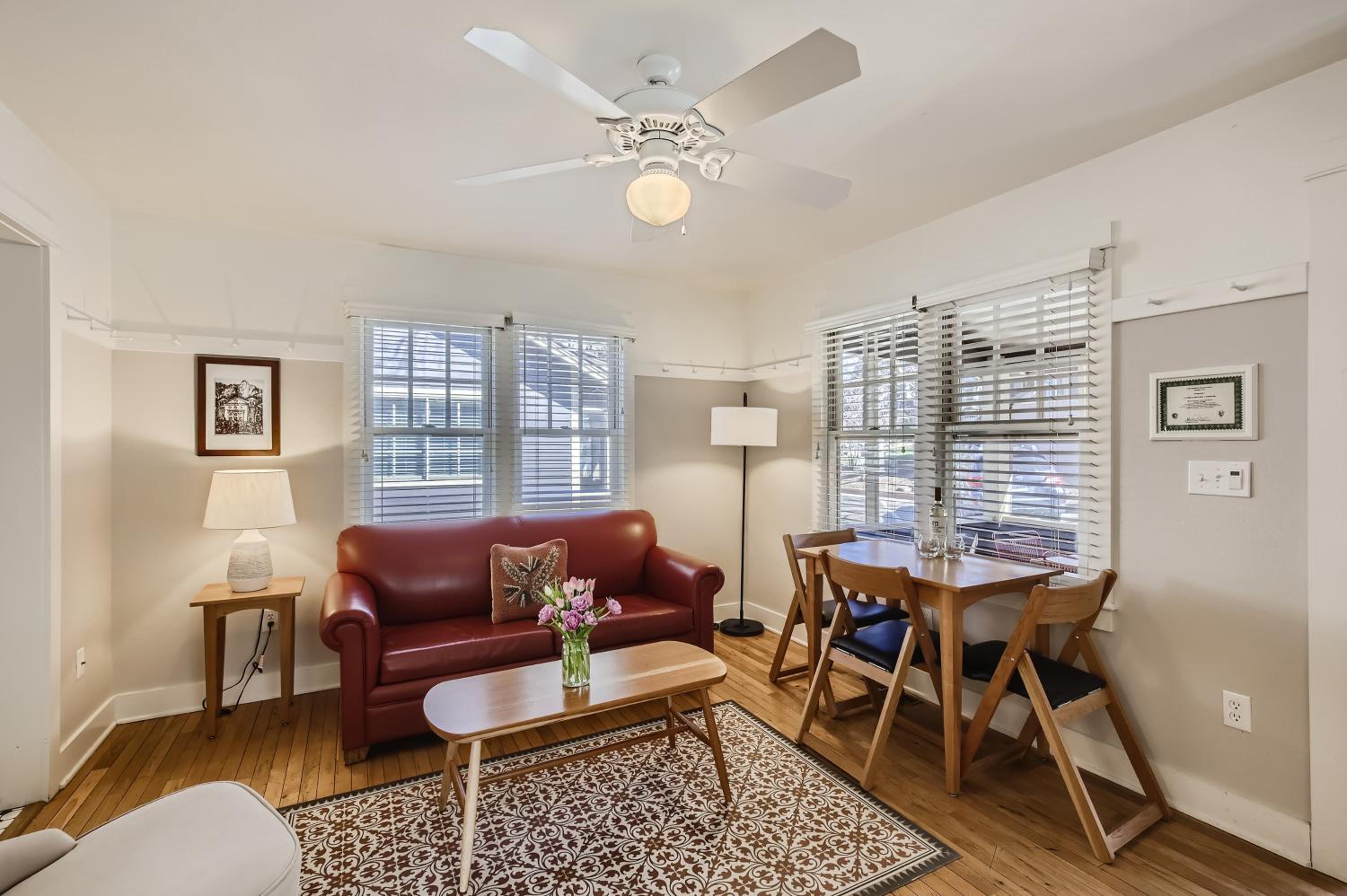 Two-Bedroom Cottage photo 1