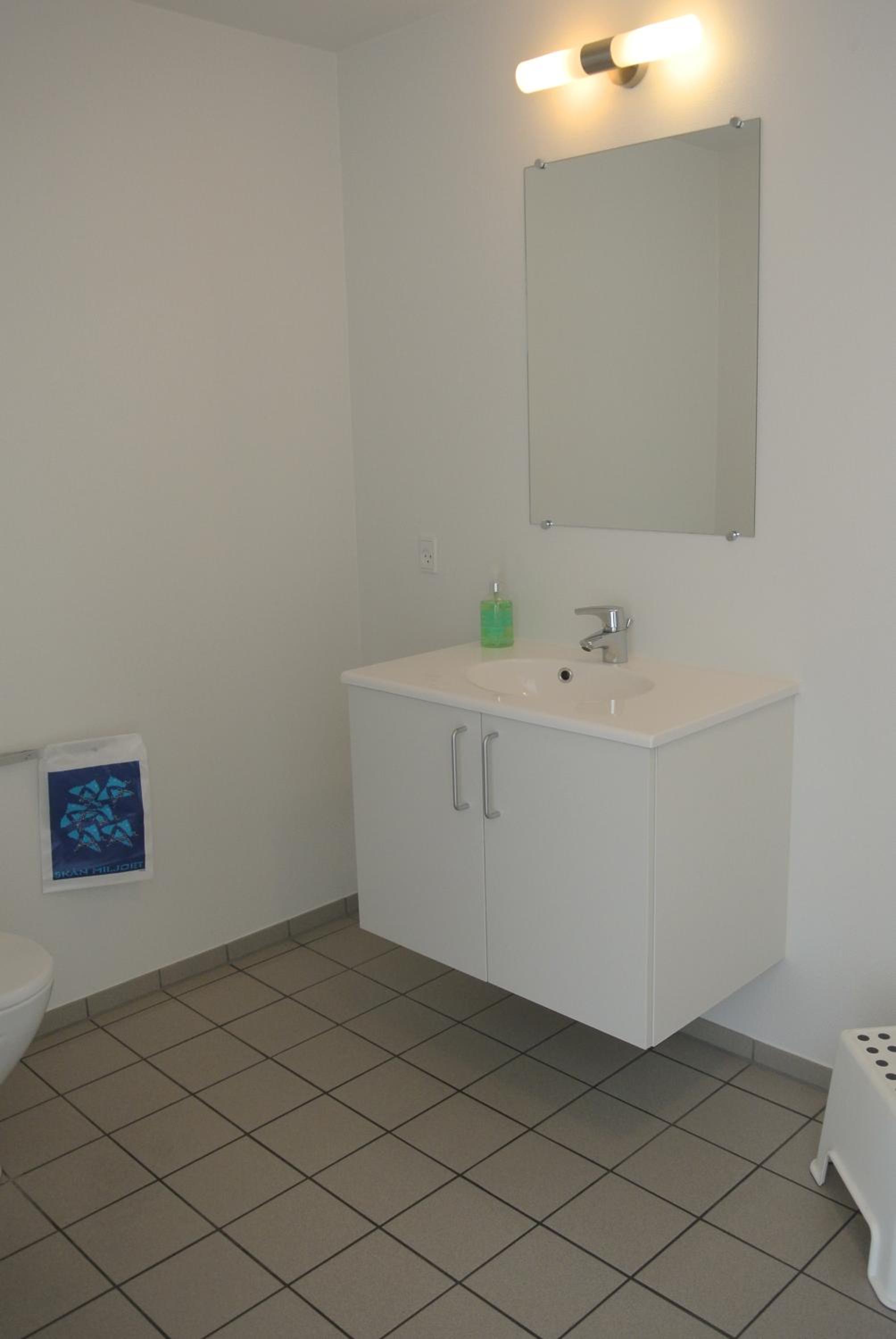 One-Bedroom Apartment photo 3
