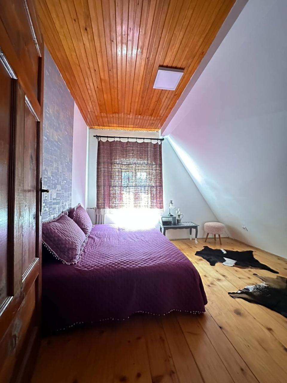 Double Room with Shared Toilet photo 1