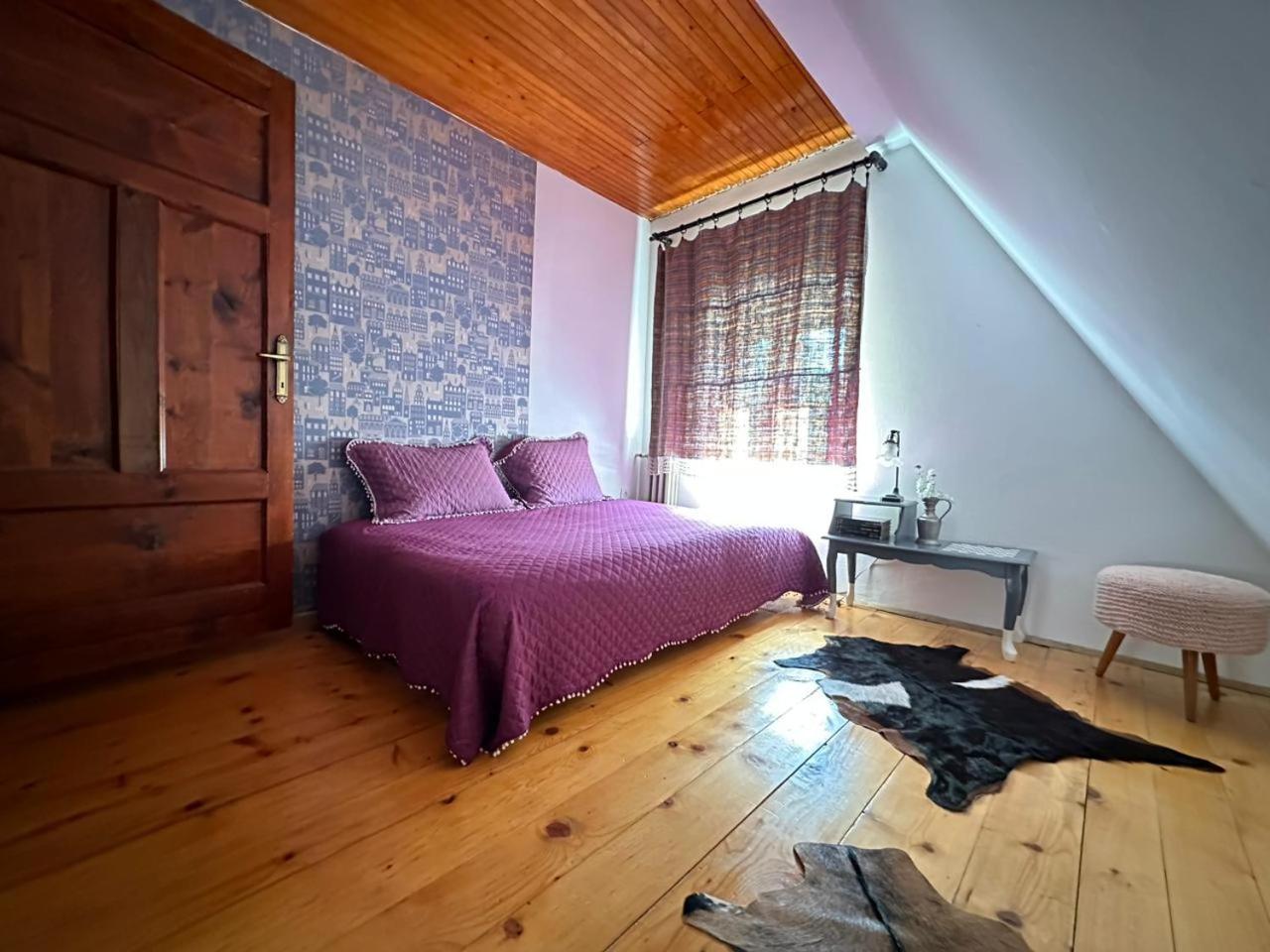 Double Room with Shared Toilet photo 2
