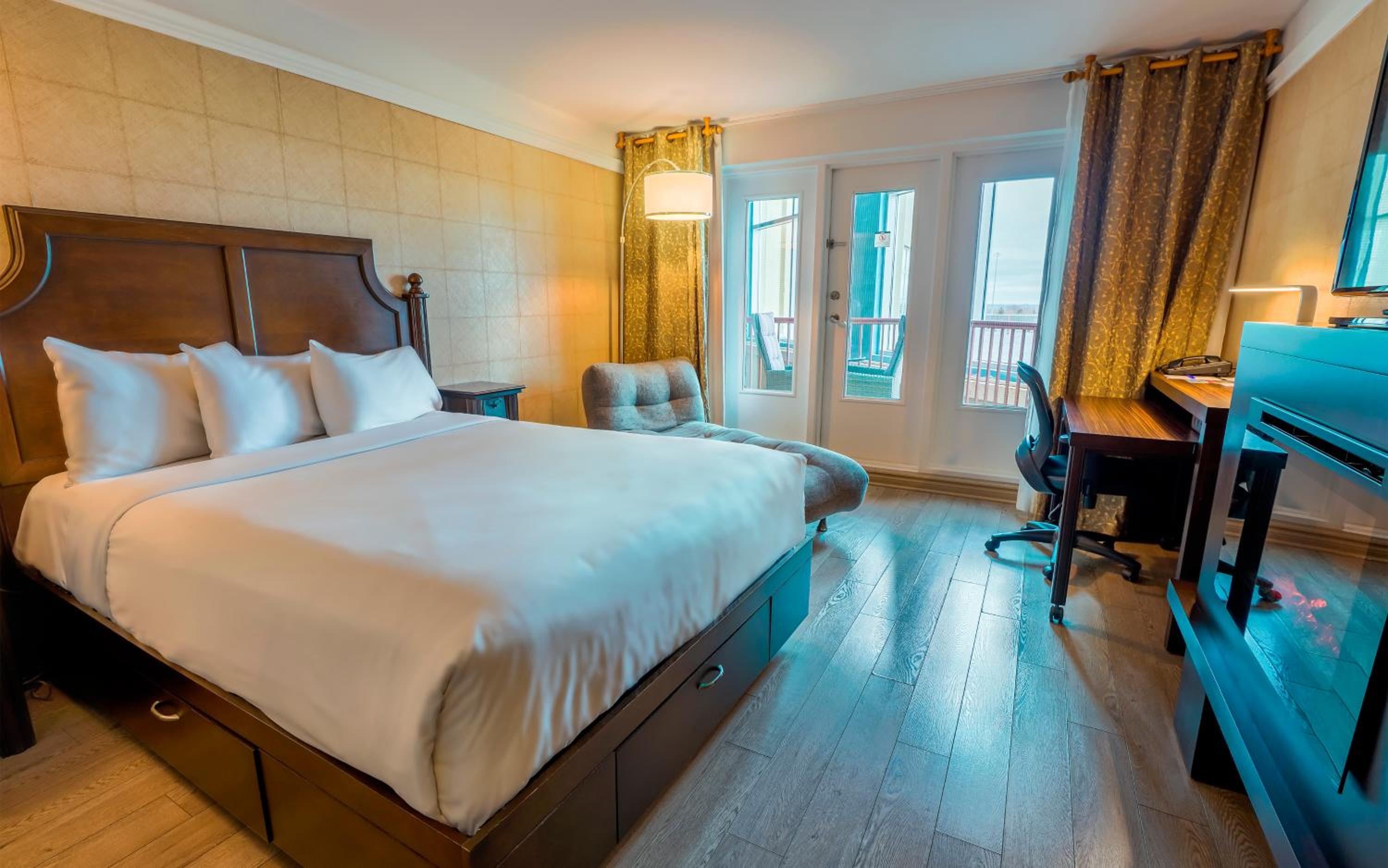 Queen Room with Garden View photo 2