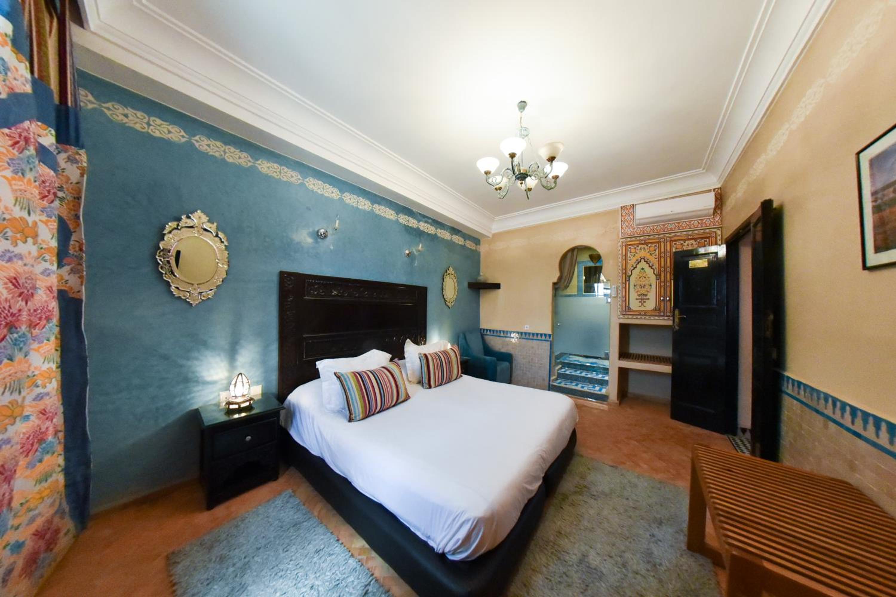 Superior Double Room - Photo 14
