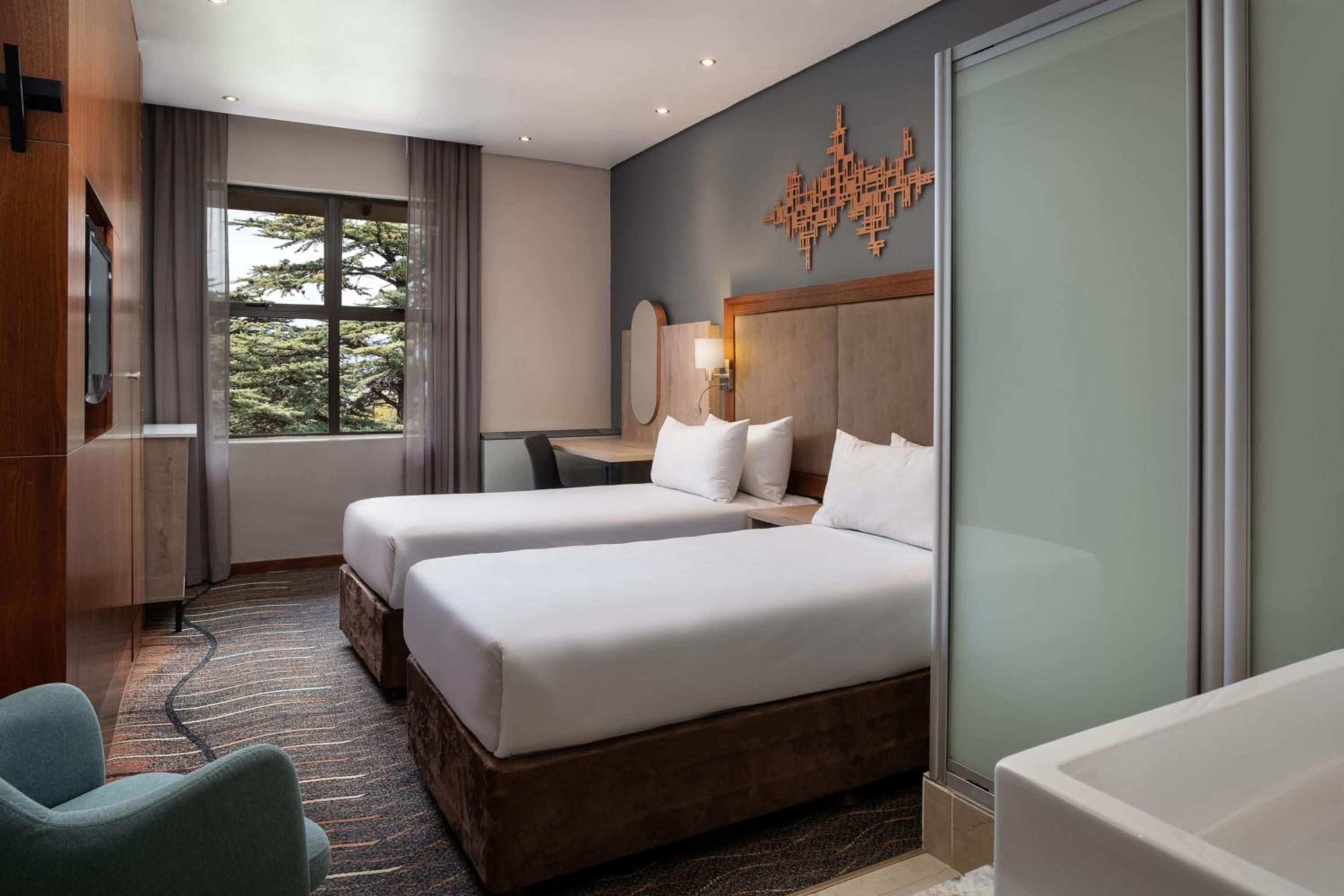 Guest room, 2 Twin/Single Bed(s) - Photo 3