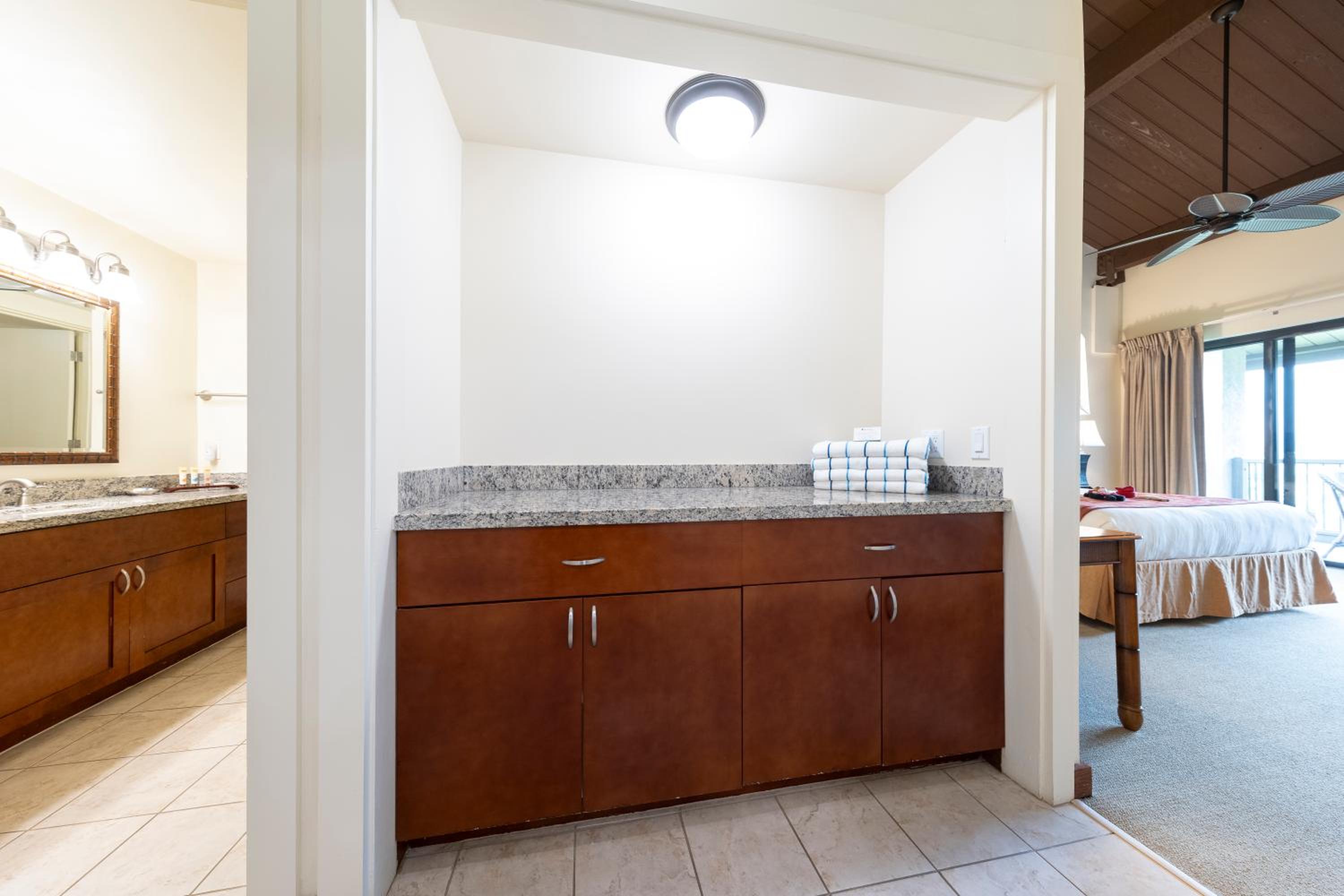 One-Bedroom Suite photo 2