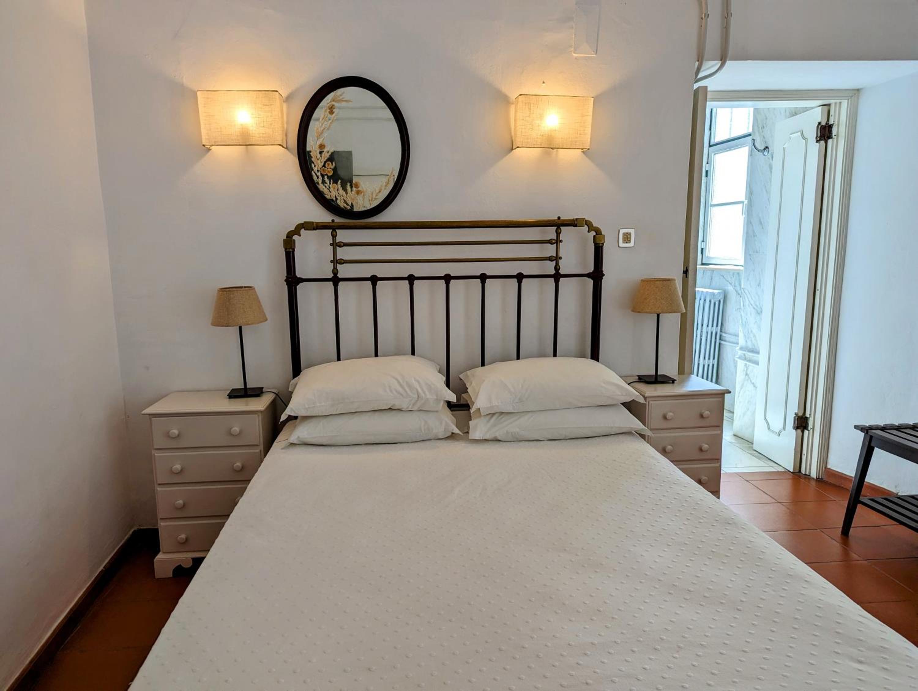 Double Room - Photo 4