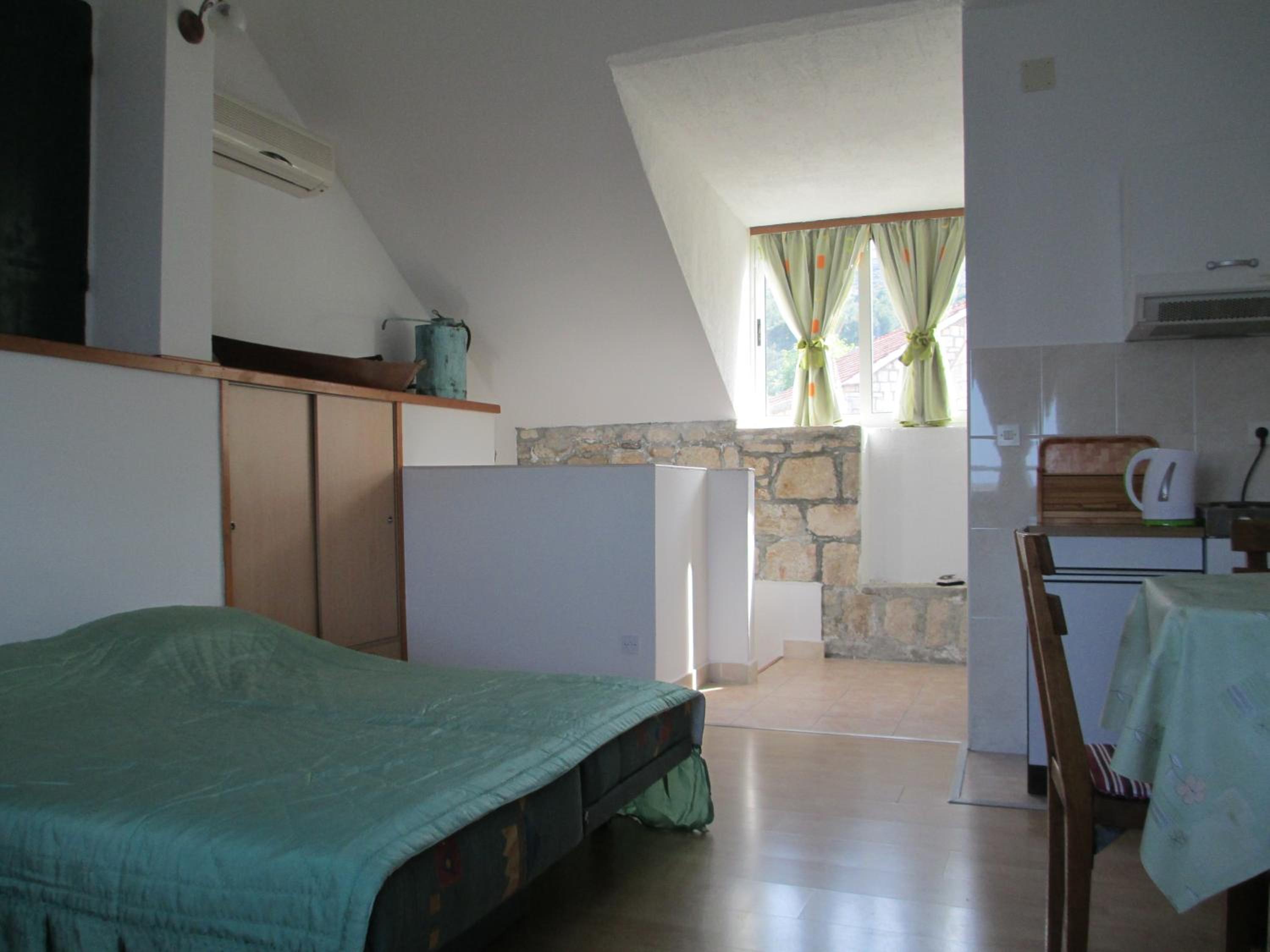 Studio Apartment with Sea View