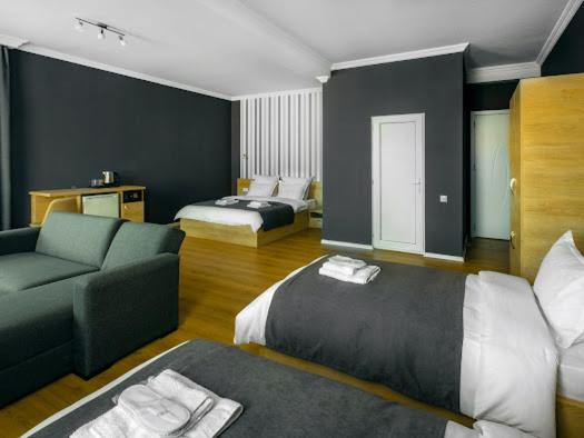 Quadruple Room photo 2