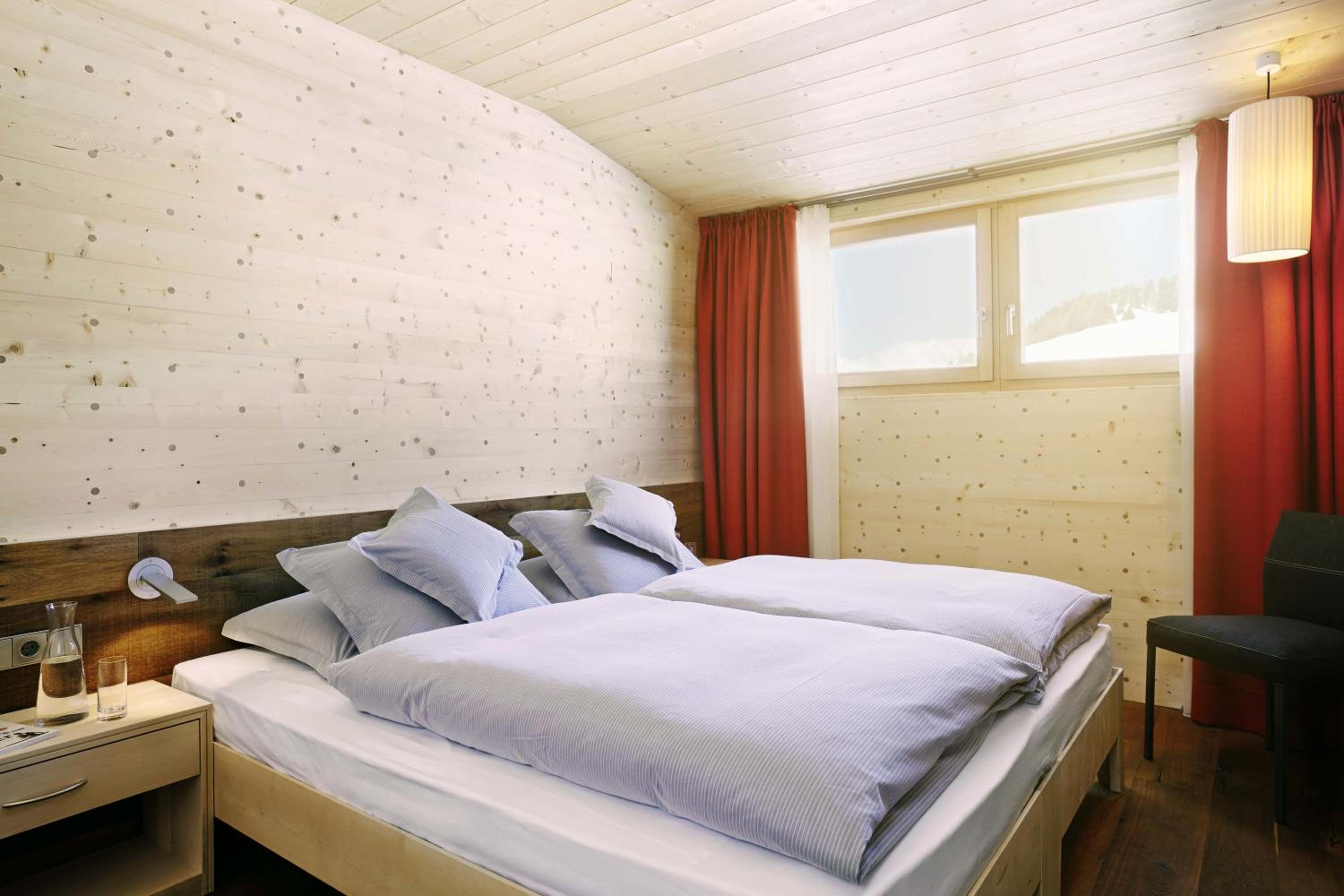 Deluxe Double or Twin Room with Garden View - Photo 1