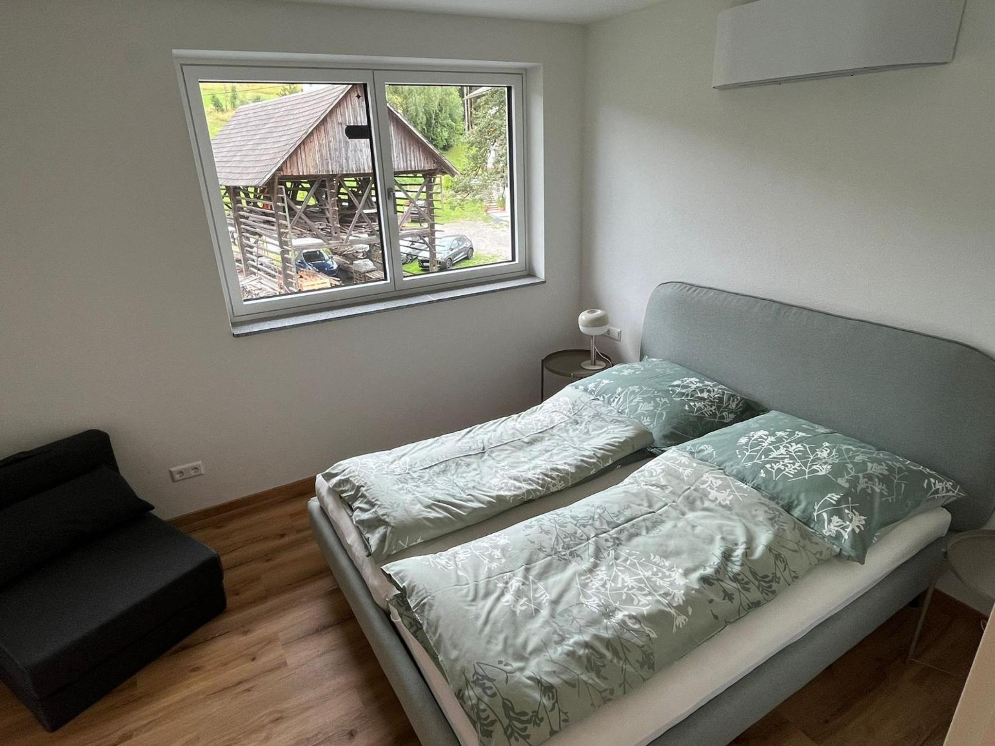 One-Bedroom Apartment with Balcony photo 1