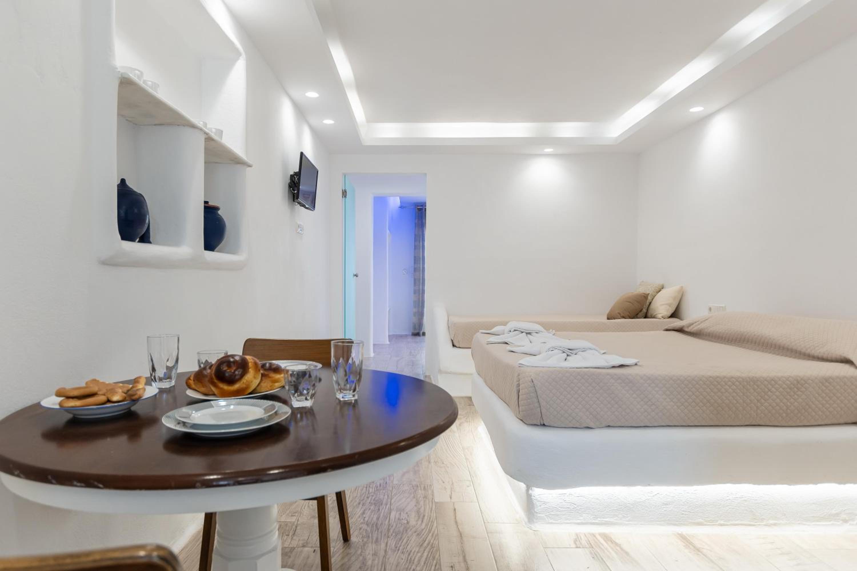 Classic Quadruple Room