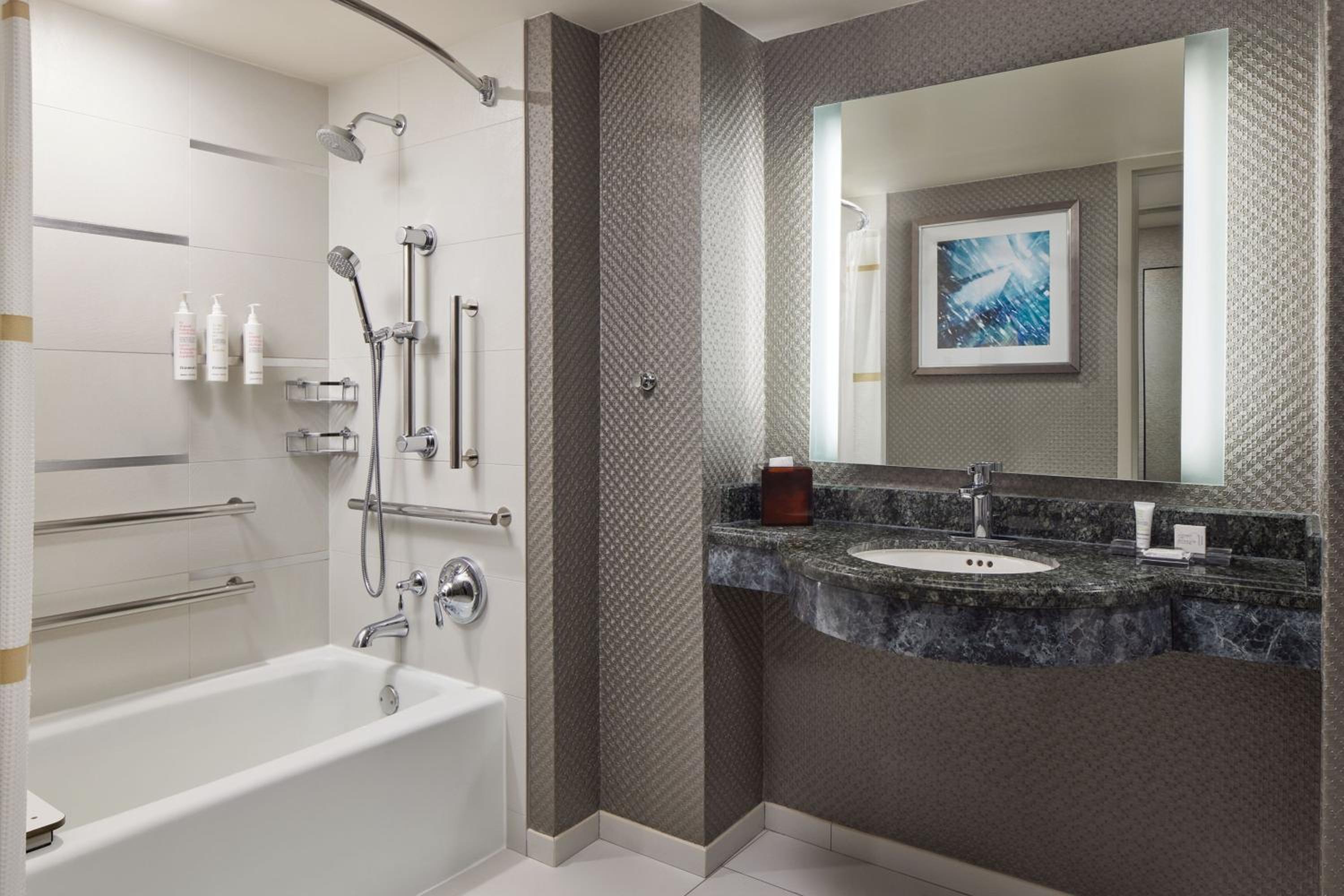 King or Double Room - Photo 6