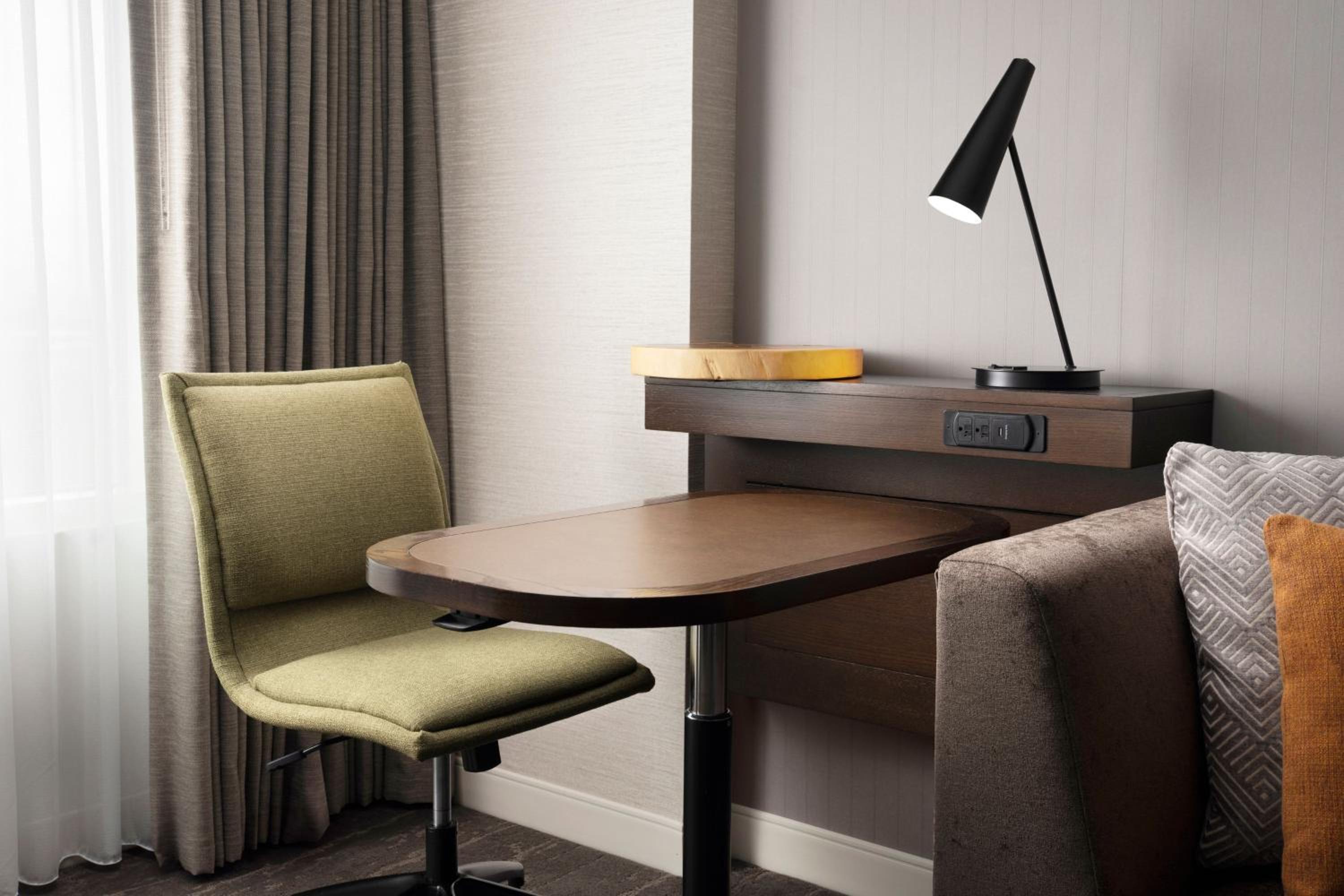 King Studio Suite with Sofa Bed and Roll-in Shower - Mobility and Hearing Accessible - Photo 2