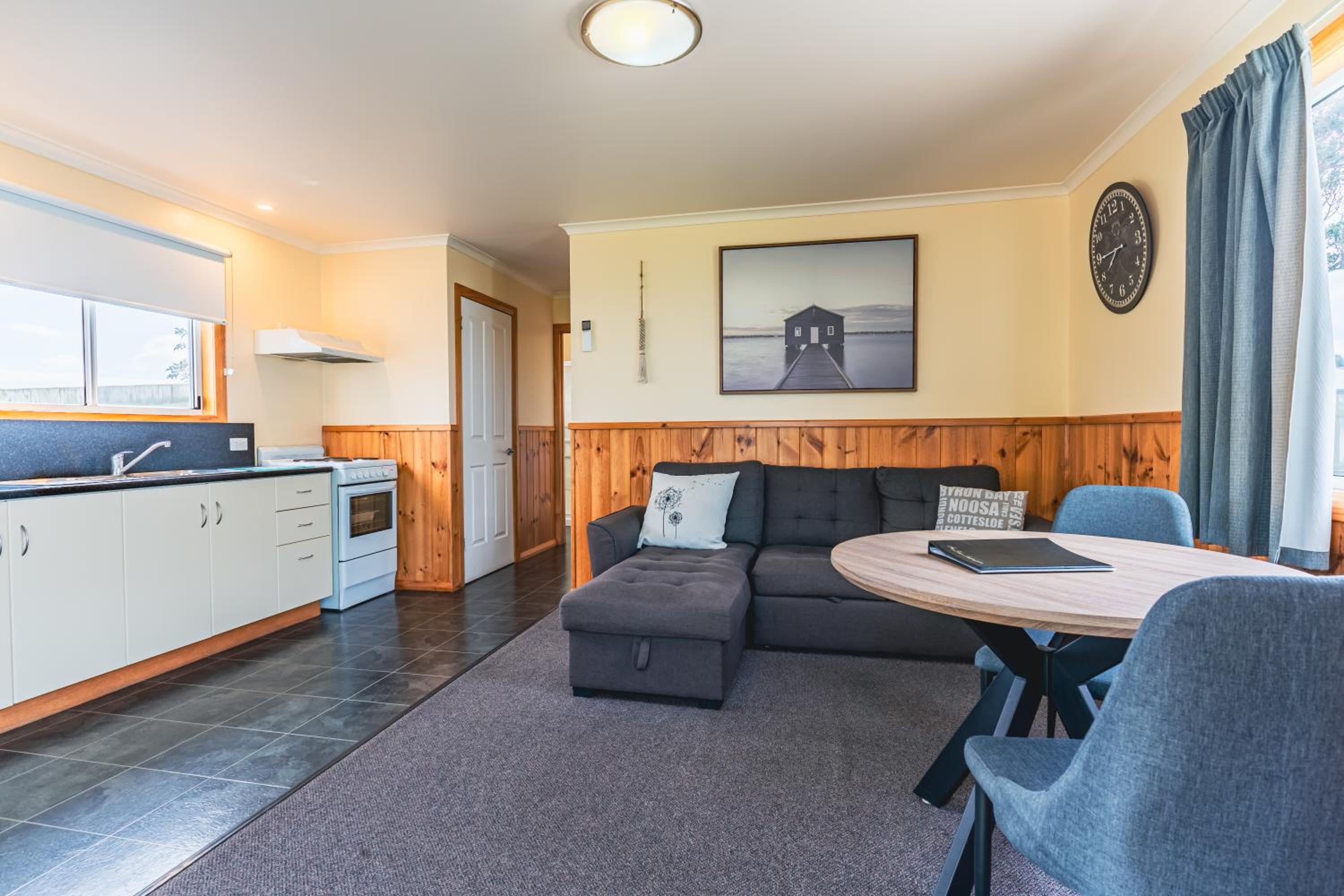 Two-Bedroom Villa photo 2
